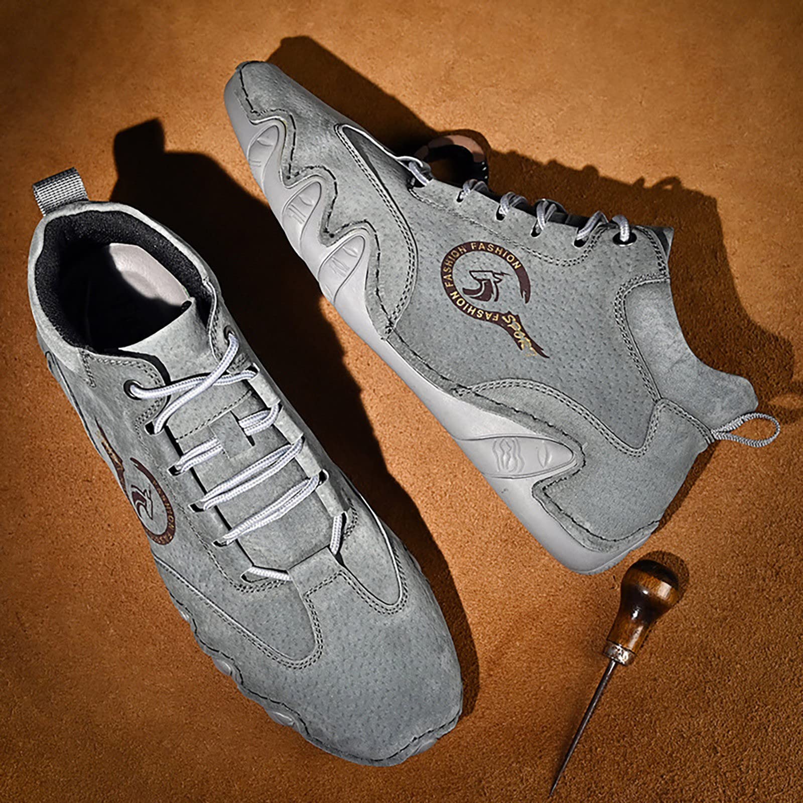 Herren-Sneaker, flach, Laufschuhe, rutschfest, Schnürung, Sportschuhe, Schnürsenkel aus Wildleder für Herren