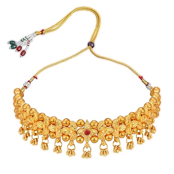 Maharashtrian locket Clearance