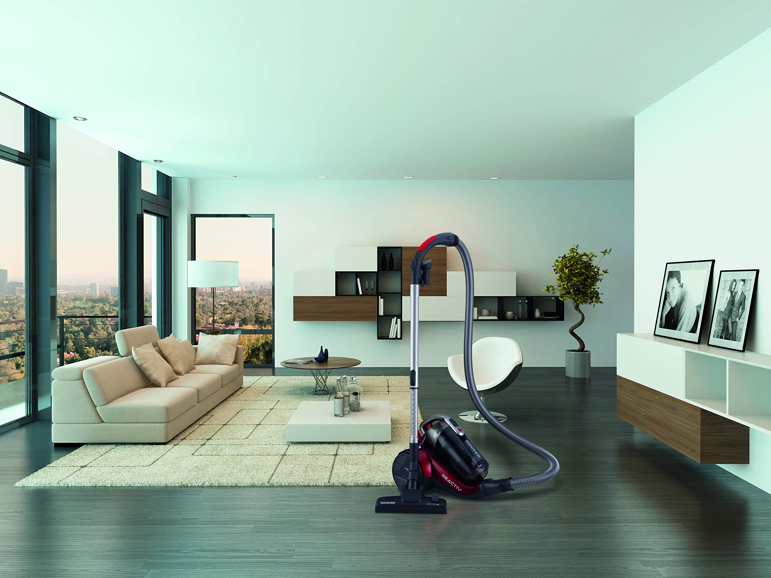 Hoover REACTIV RC81_RC25011 Aspirapolvere a Traino Senza Sacco, 800W, 2 Litri, 75 dBA, Ciclonico, Filtro Epa, Spazzola Parquet, Mini Turbo Spazzola, Rosso
