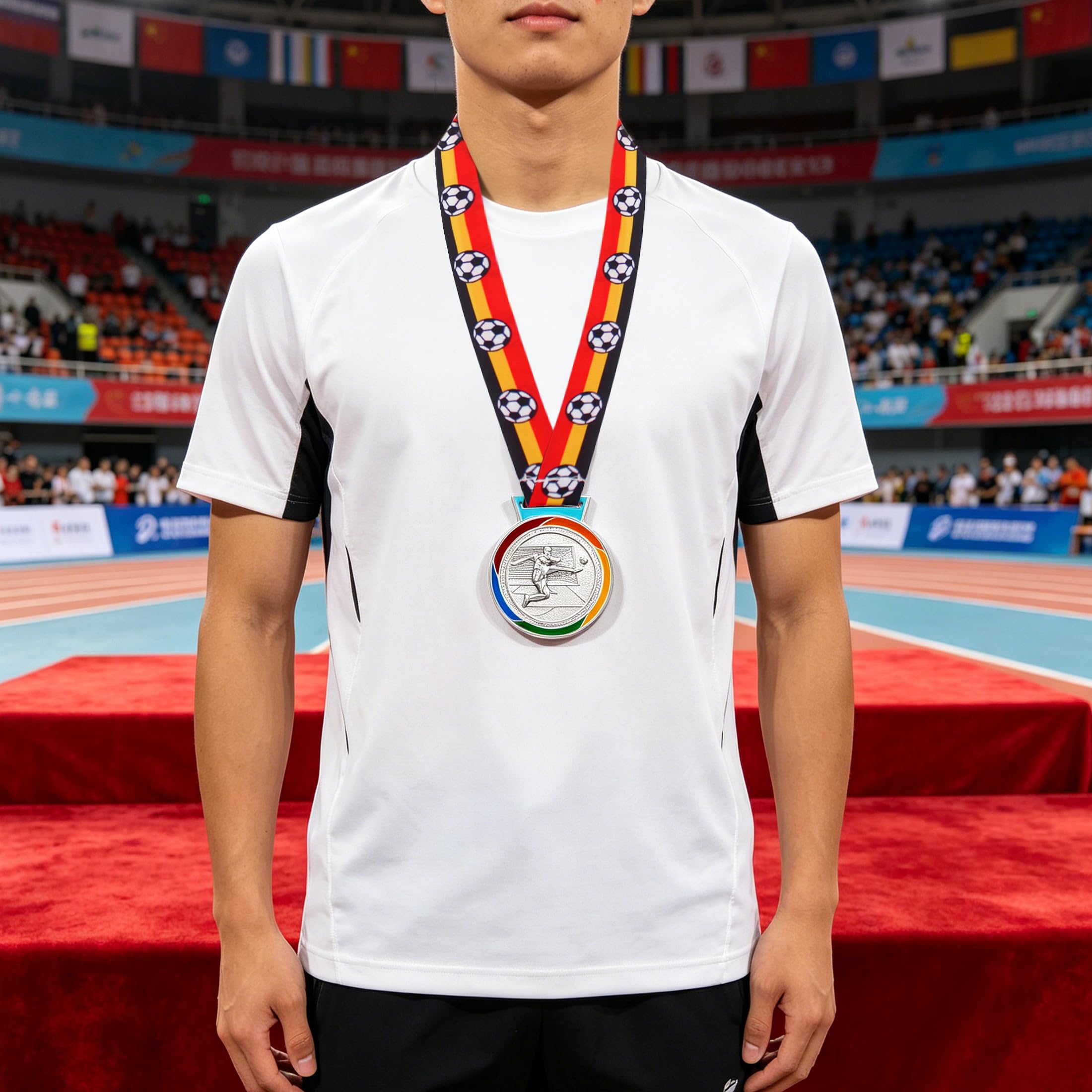 Uloveido Individuelle Fußballmedaille mit Deutschland Flaggenband, 3D Fußballspieler Design, Gravur oder QR-Code Rückseite, Schulsportturnier YA6969