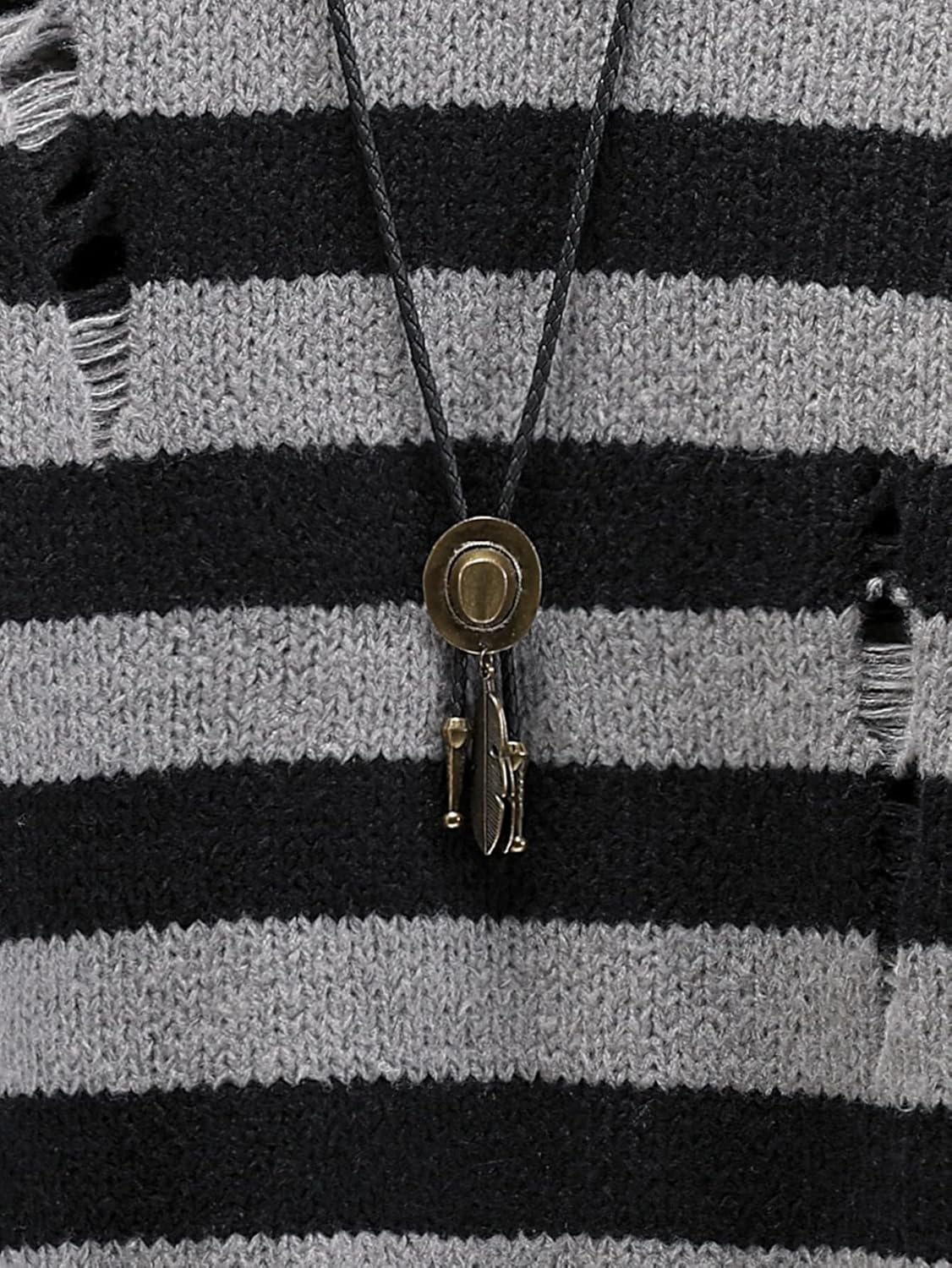 Verdusa Men's Distressed Contrast Binding Round Neck Sweater Striped Long Sleeve Knit Top