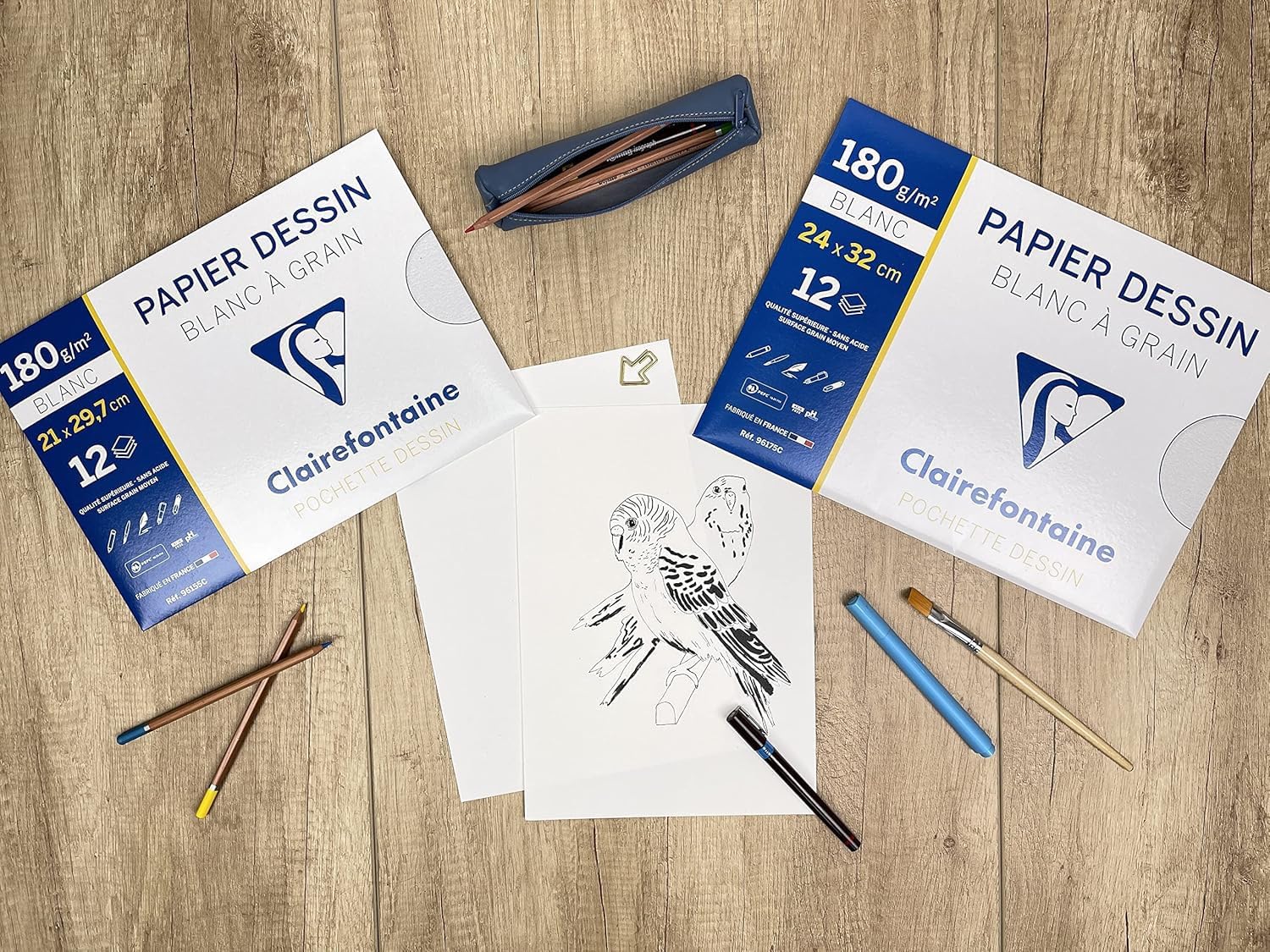 Clairefontaine Pochette Da Disegno Scolastico 24x32 Cm – 12 Fogli Di Carta Bianca Liscia 200g, Ideale Per Disegno Tecnico E Lavis