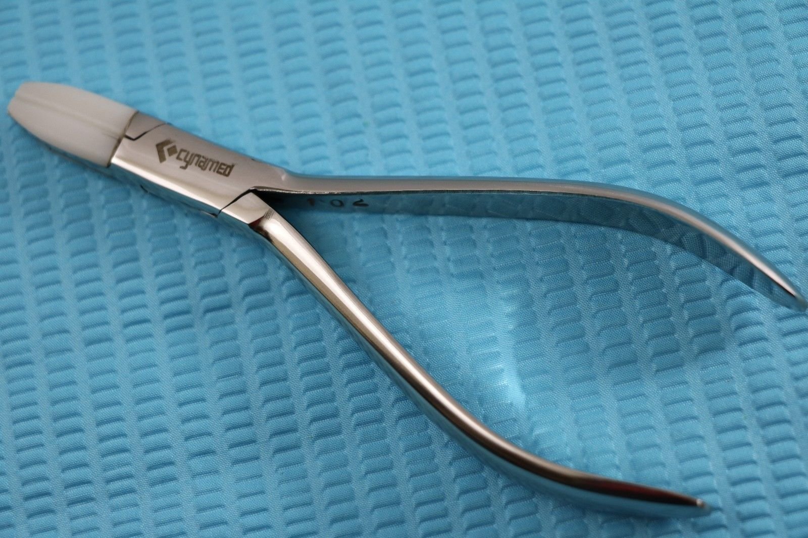 New Premium Optician, Optical Tools, Flat Holding ! Bending ! STRAIGHTNING PLIER-CYNAMED USA