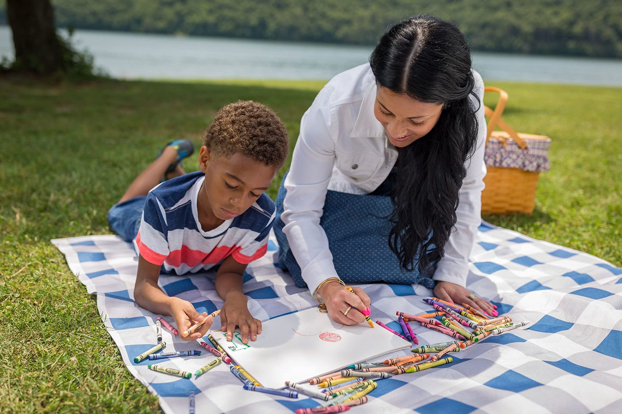 Buy Crayola 64ct Washable Crayons, Bulk Crayon Set, School Supplies for Kids, Ultra Clean 2pk