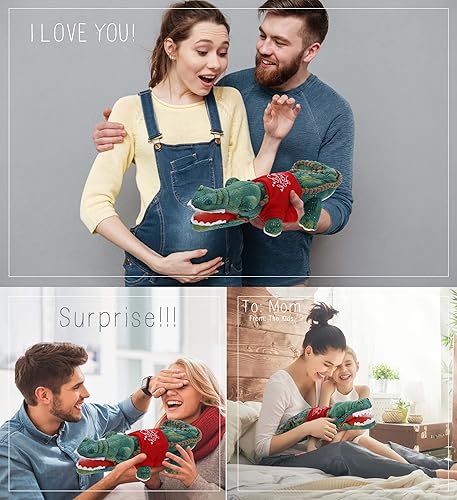Miniatura 4 de DolliBu Peluche de cocodrilo verde con texto en inglés I Love You Green Alligator - Lindo animal de peluche con camisa roja y nombre personalizado