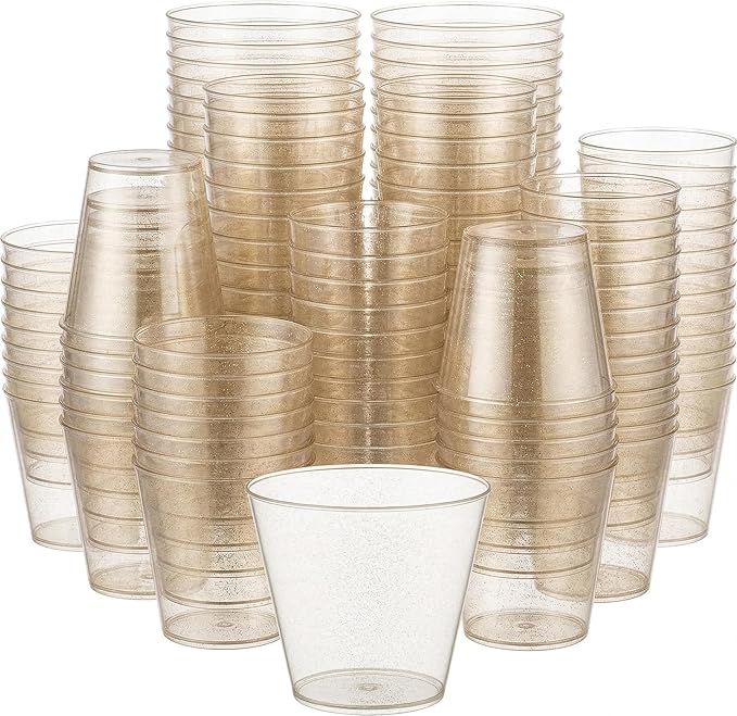 Oojami 100 Count Gold Glitter Plastic Party Cups 9 oz – Elegant Disposable Old Fashioned Tumblers for Weddings, Birthdays, Showers, Holidays, Cocktails, and Special Event Drinkware