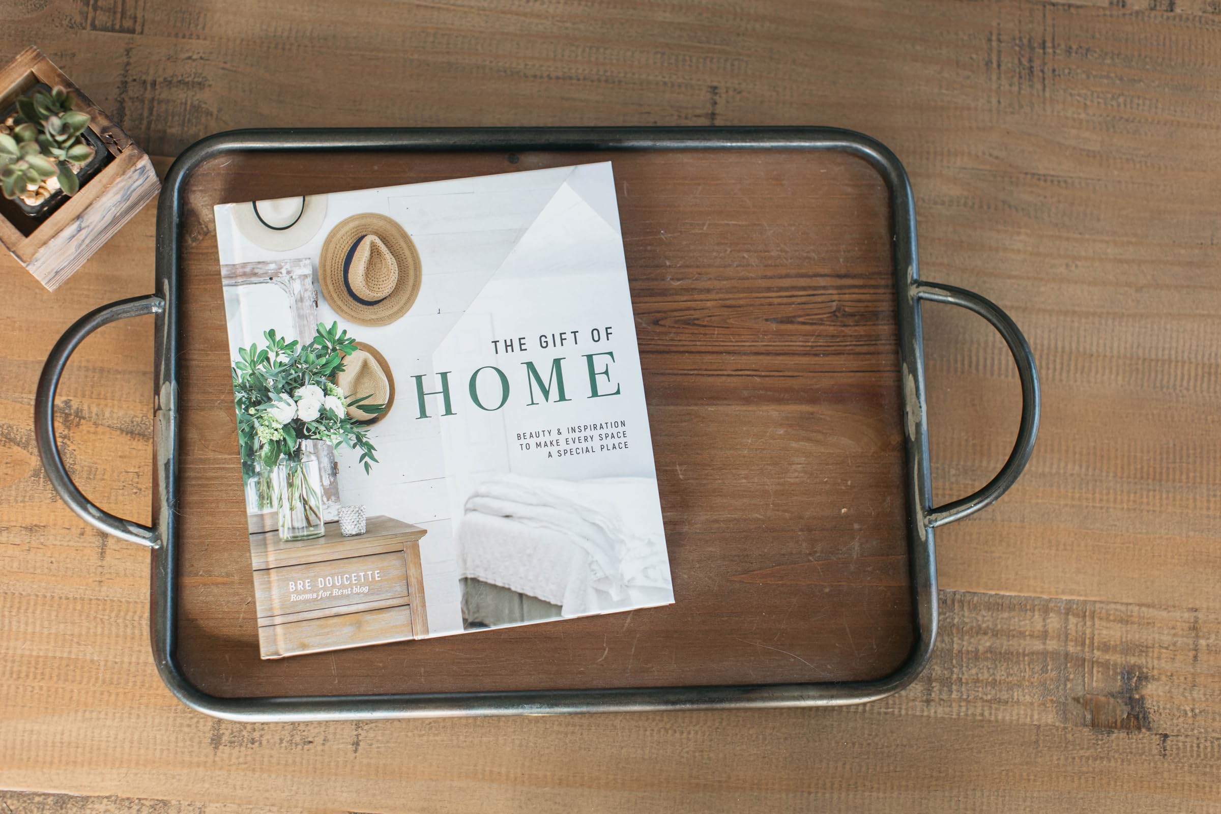 The Gift of Home: Beauty and Inspiration to Make Every Space a Special Place - Image 13