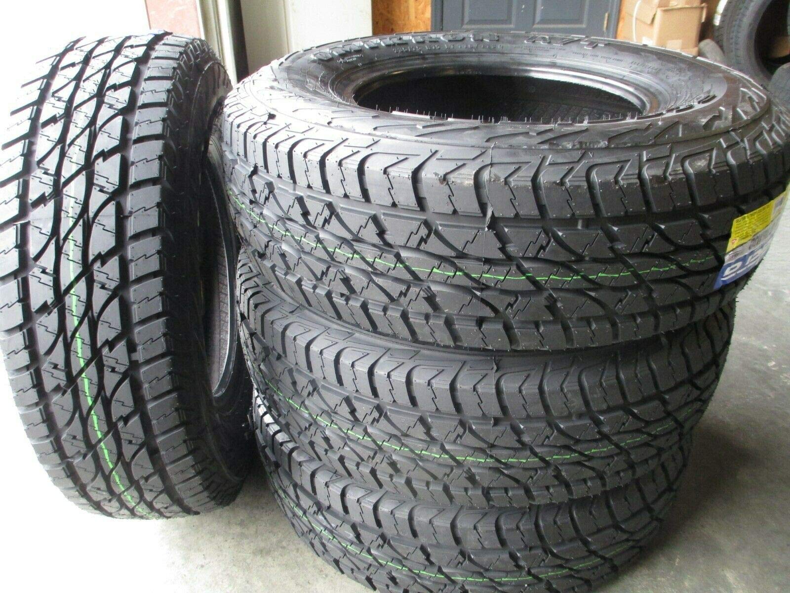 ひよん Amazon.com: LT 265/70R17 Tires Set of 4 (Four) New Accelera