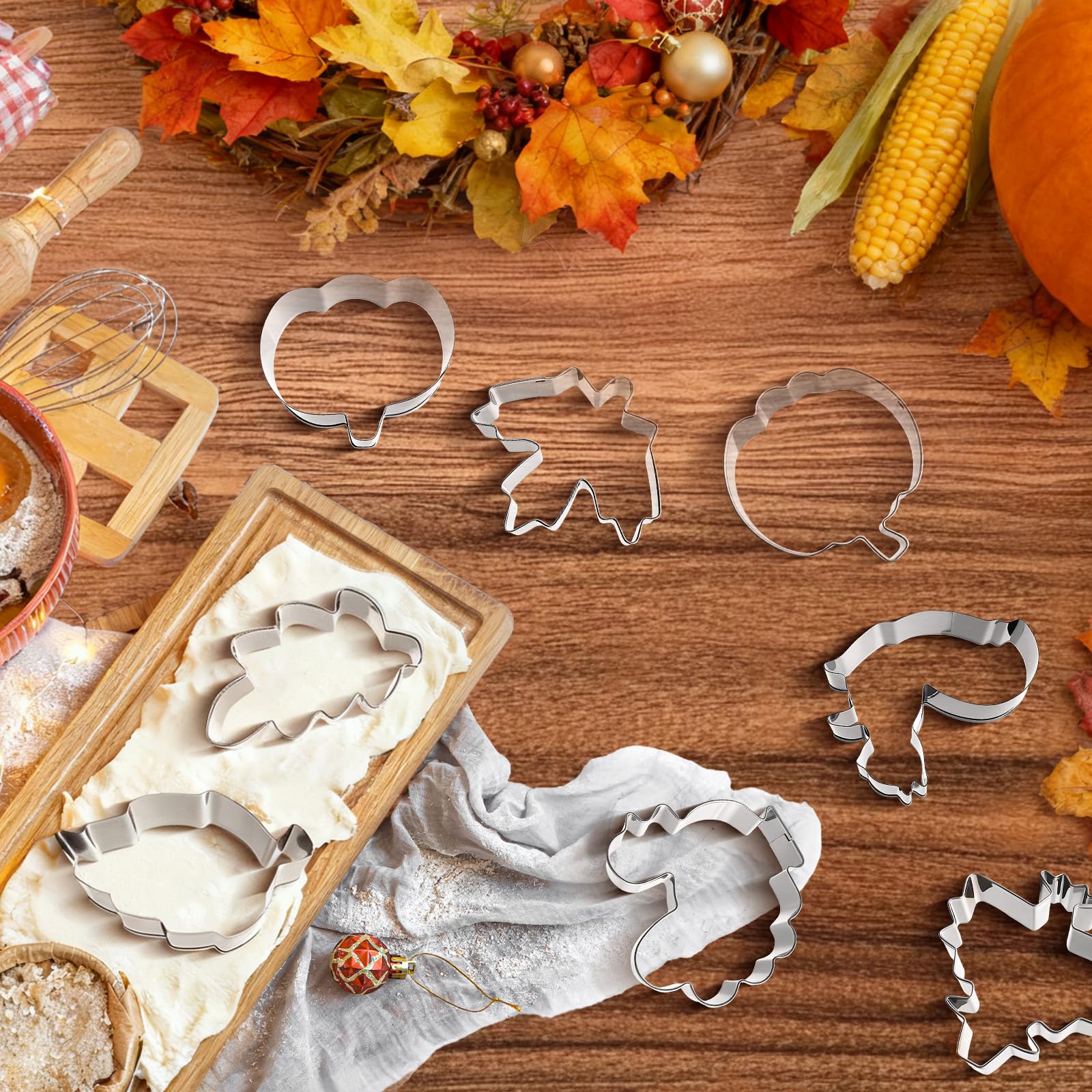 12 Pieces Thanksgiving Cookie Cutters Set, Mini Stainless Steel Cute Cookies Cutter Includes Pumpkin, Turkey, Maple, Oak Leaf - Image 4
