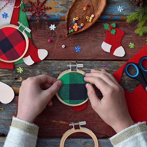 Miniatura 4 de Caydo 24 aros de bordado de 2.5 pulgadas a granel, pequeños aros de punto de cruz, círculo de bambú, mini aros de bordado para adornos de Navidad,