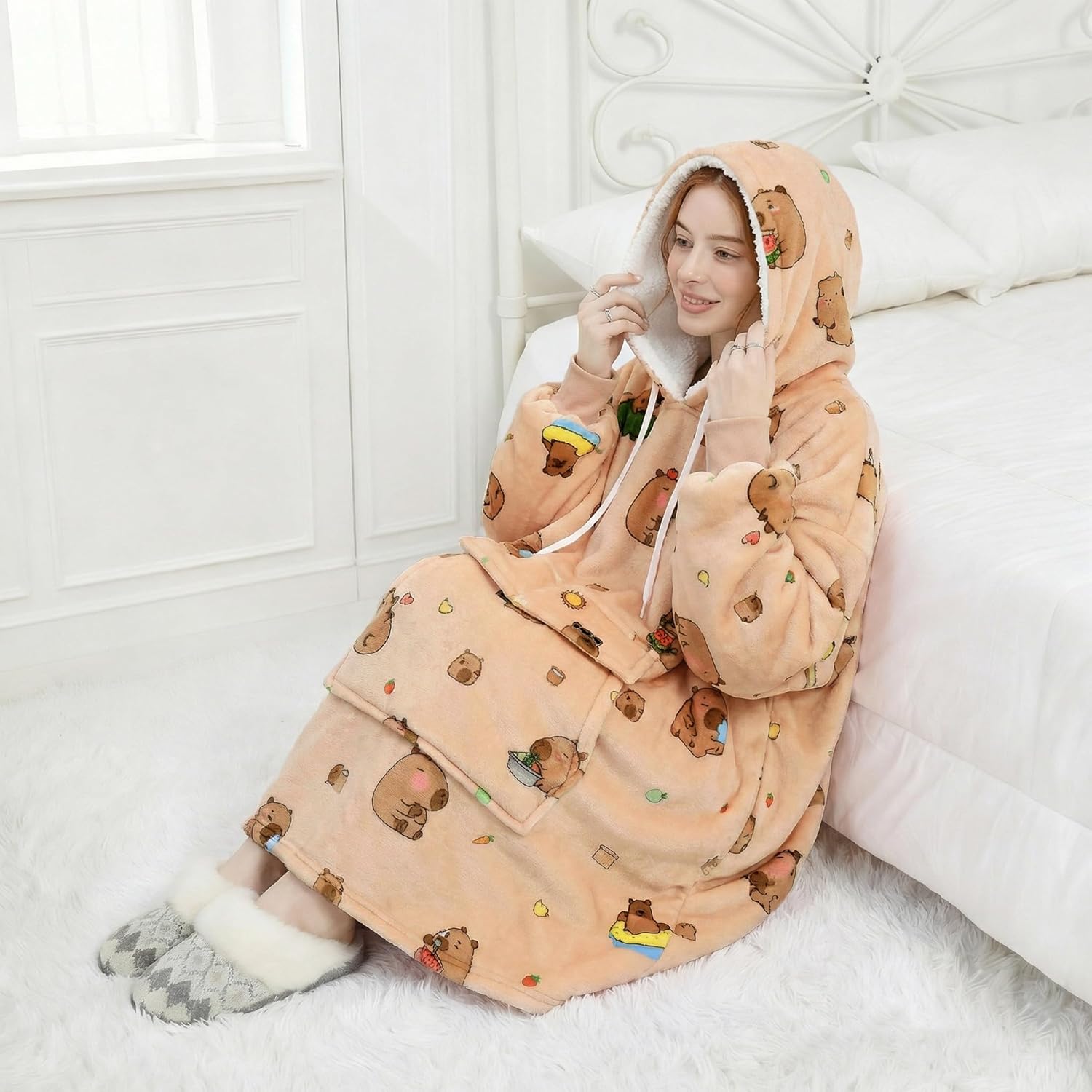 Qeils Wearable Blanket Hoodie for Women, Comfy Sherpa Sweatshirt Blanket as Birthday Christmas Gifts, Oversized Pullover Jacket Blanket Hoodie for Adult (Capybara, Adult)
