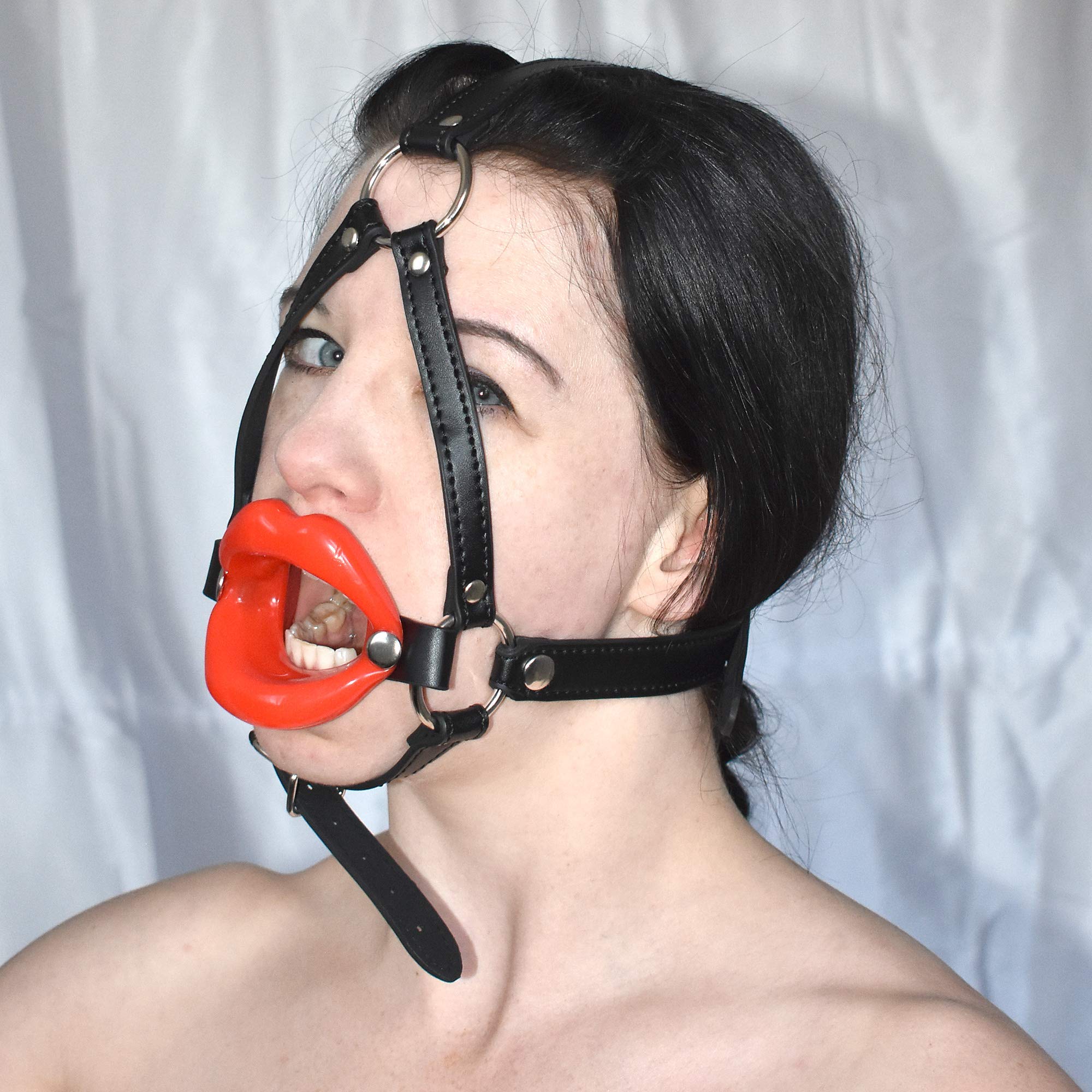 Harnais de tête fétiche en simili-cuir avec bâillon – Lèvres silicone BDSM Bondage Head Harness pour jeux de rôle érotiques & féminisation Sissy