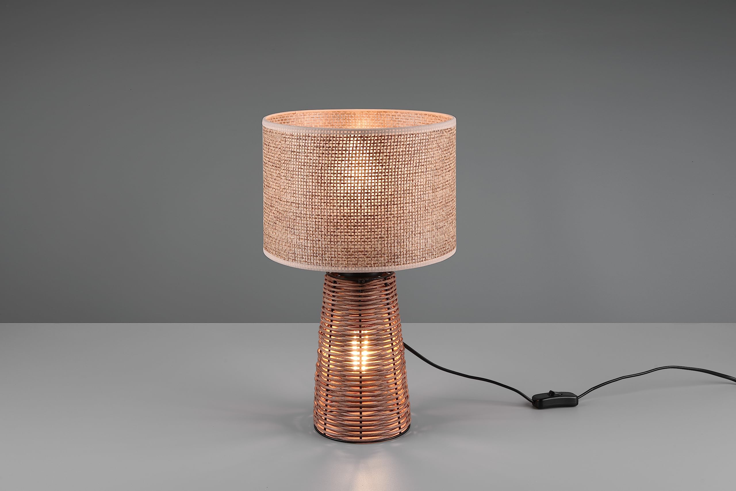 Reality, Lampada tavolo, Straw 1xE27, max.40,0 W 1xE27, max.10,0 W Finitura: Reticolo rattan, Marrone Ø:24,0cm, A:40,5cm Interruttore su cavo,IP20,Senza illuminante,Sorgente luminosa sostituibile