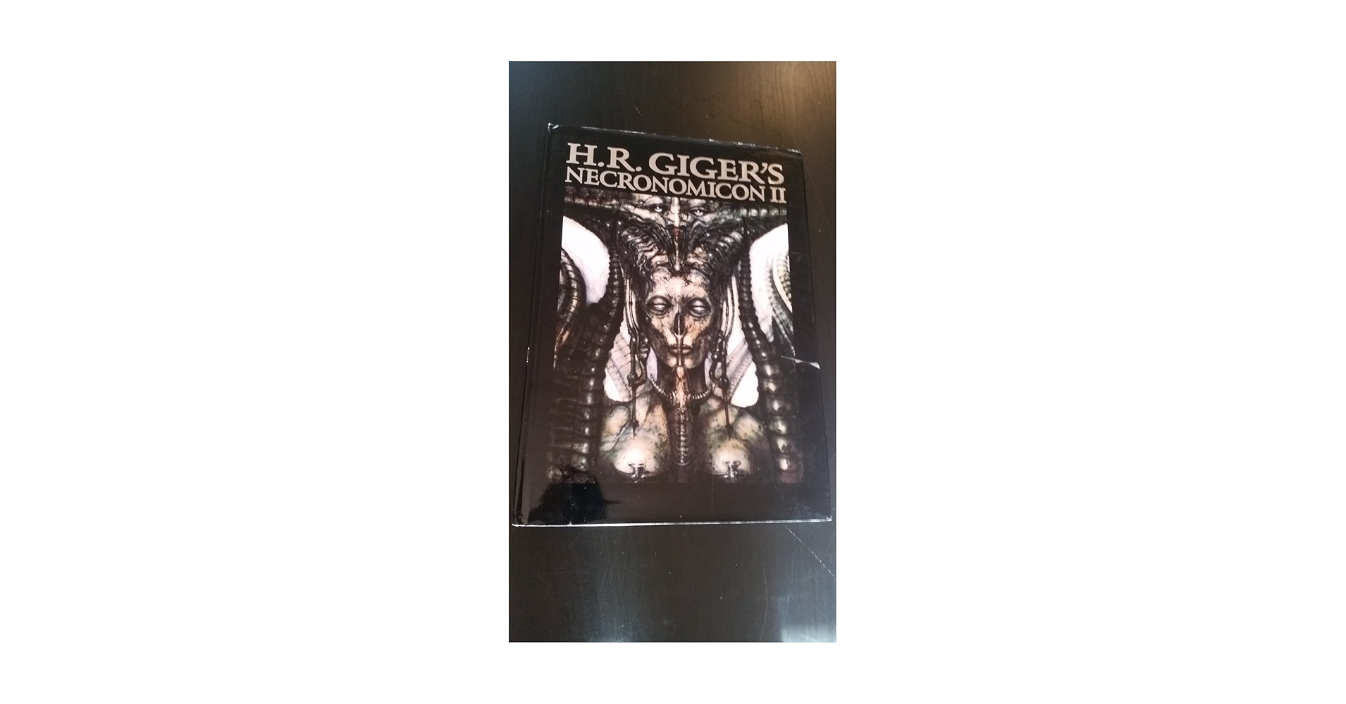 H. R. Giger's Necronomicon II: Giger, H. R.: 9780962344763: Amazon