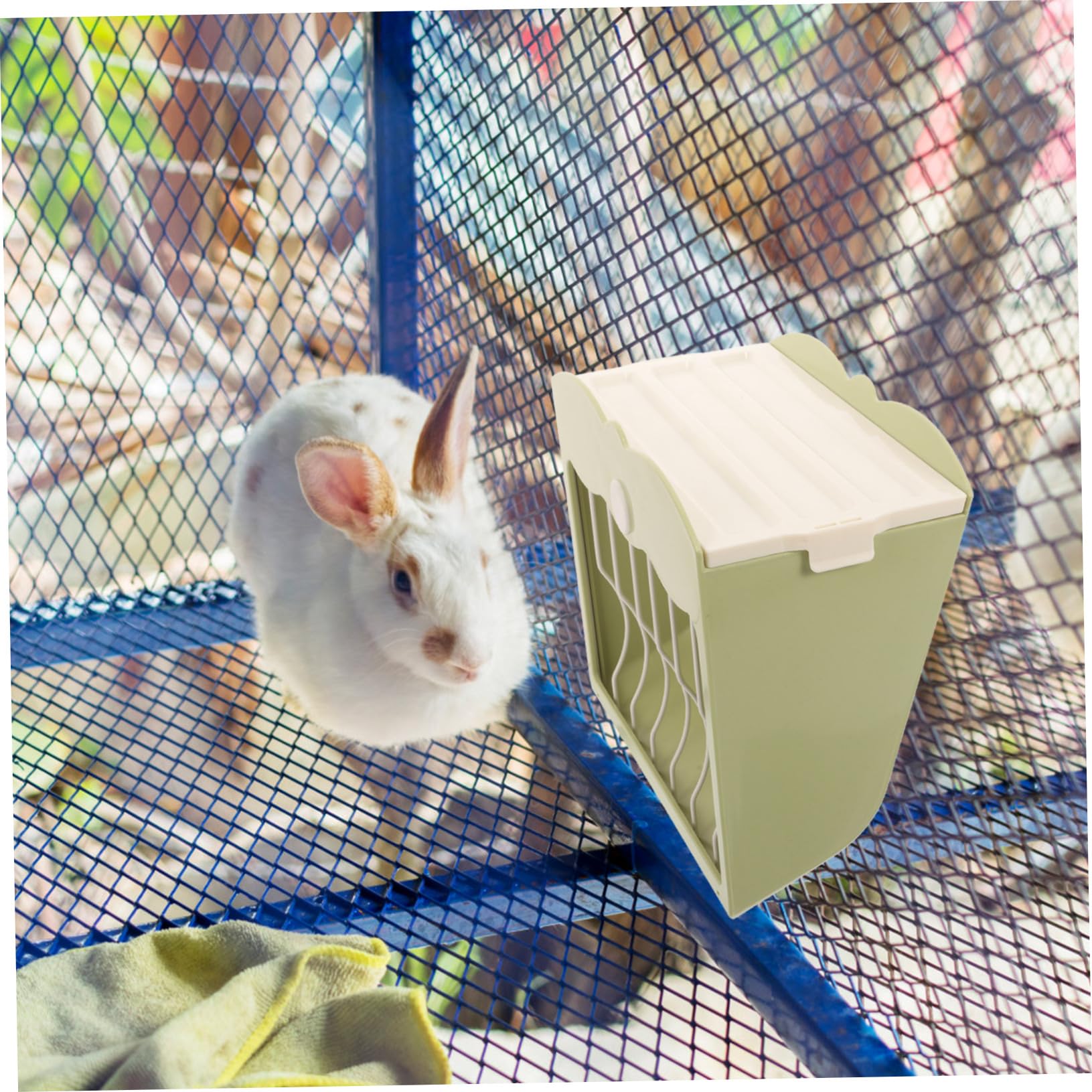 UPKOCH Futterhalter Für Kleintiere Recycelbarer Heuraufe Halter Für Kaninchen Meerschweinchen Hamster Mit Widerstandsfähigem Kunststoff Für Nachhaltige Fütterung Zuhause