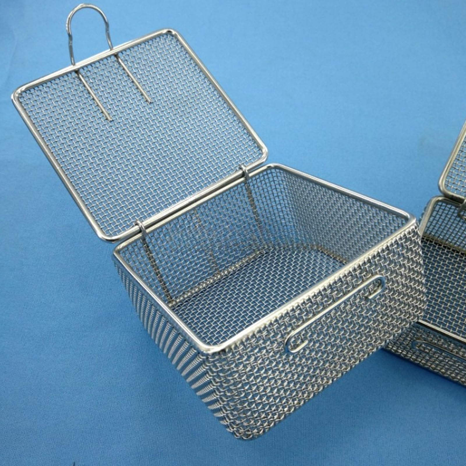 Kleiner Quadratischer Instrumenten-Sterilisationskorb, Edelstahl-Reinigungskorb Mit Deckel, Robust Und Langlebig, Für Krankenhäuser, Labore, Zahnärzte(8x8x4cm)