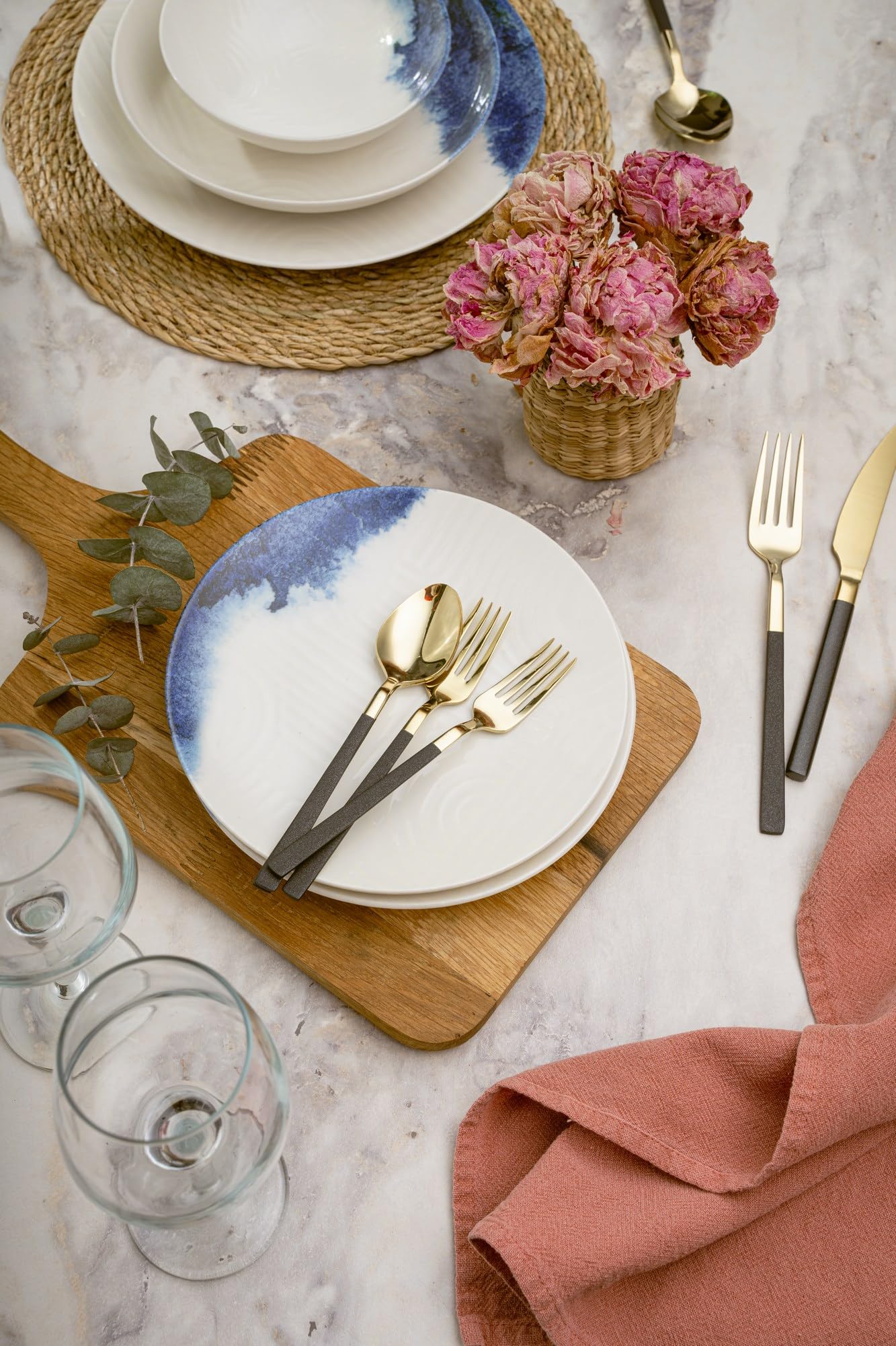 Elegante juego de cena de 24 piezas, 100% porcelana, incluye platos de servicio, cuencos y platos de postre, apto para lavavajillas y microondas, perfecto para cualquier ocasión