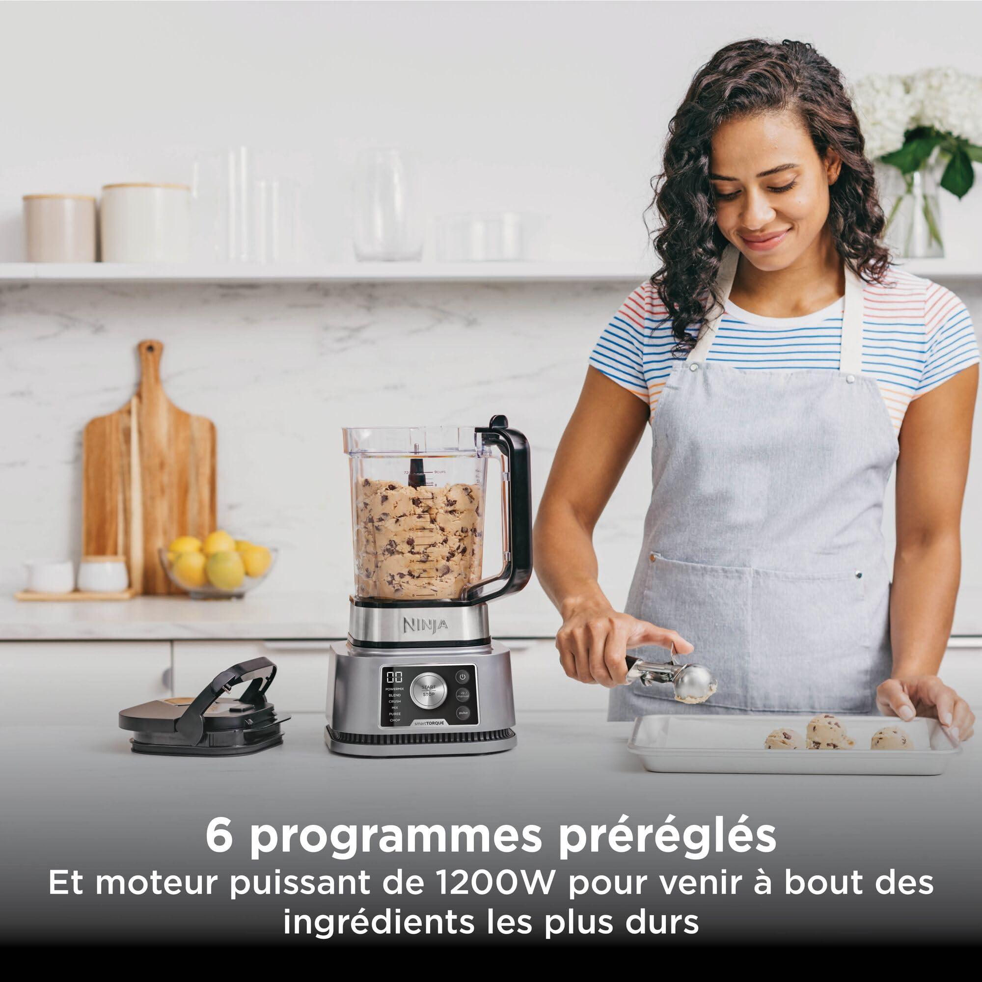 Ninja Foodi Power Nutri Blender 3-en-1, mélange les bols de smoothie, les pâtes à tartiner épaisses épaisses et les boissons glacées, programmes automatiques, 2.1L, 700ml & 400ml,1200W, Silver CB350EU