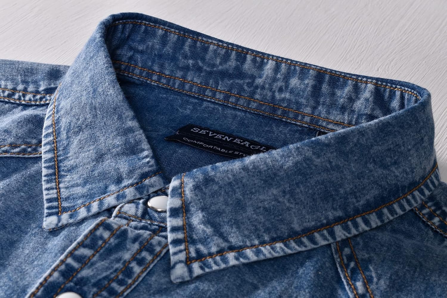 Men's Long Sleeve Double Pocket Snap Denim Shirt - Image 3