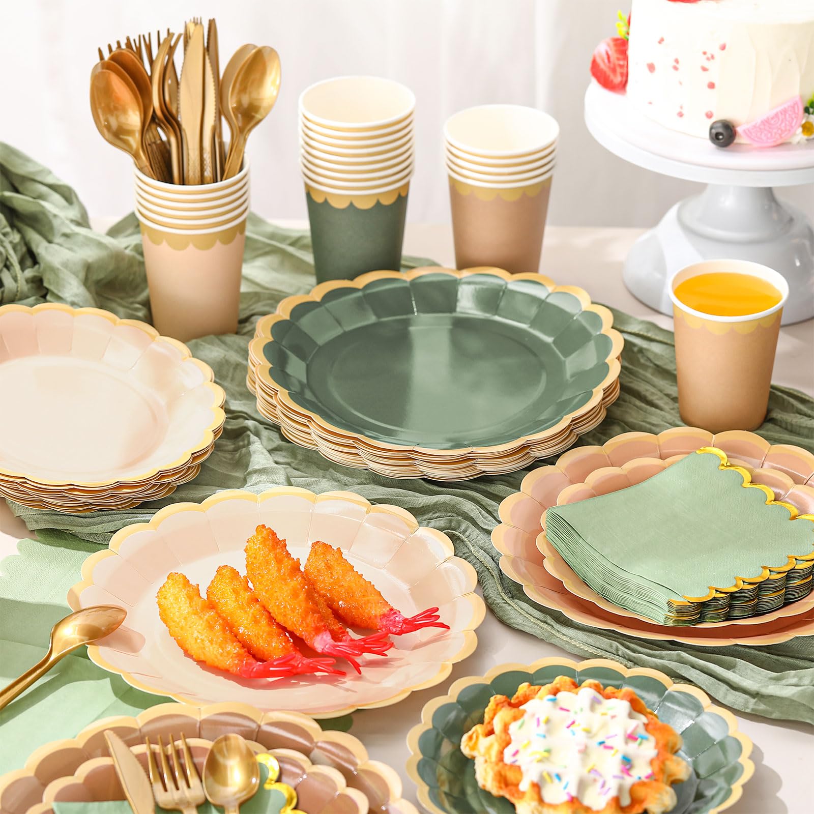 Mimorou Lot de 169 assiettes et serviettes de table vert sauge et marron - Fournitures de fête pour invités - Assiettes festonnées - Serviettes en papier, gobelet, cuillère, fourchette, couteau pour