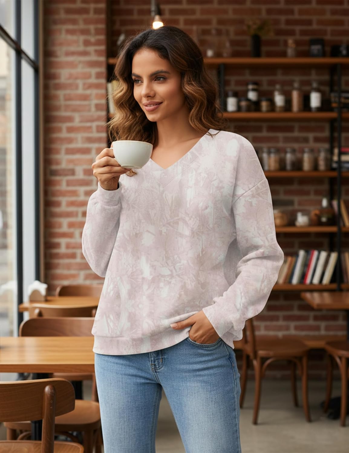 Women Y2K Camo Sweatshirt V Neck Fleece Maple Leaf Print Long Sleeve Drop Shoulder Oversized Pullover Top Fall Outfit
