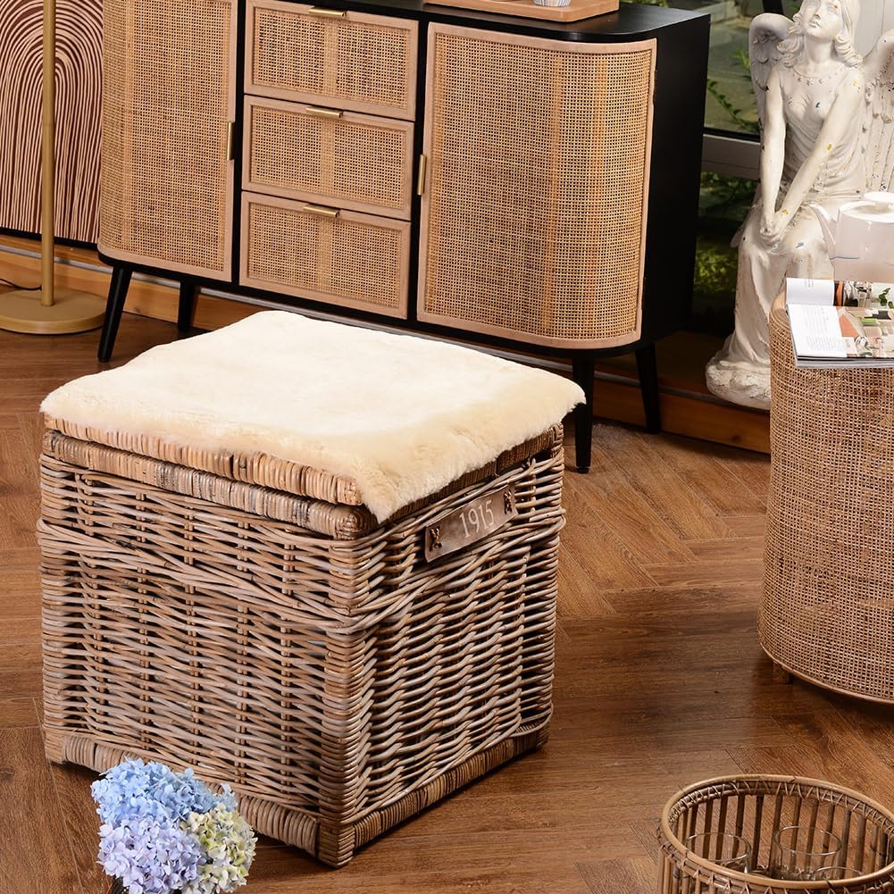 LLB Sheepskin Chair Covers Office Chair Cushion Dining Room Chair Pads Desk Seat Cushion for Computer Chair Fur Area Rugs for Living Room 19x19 Inch (Pack of 1), Shearling Pearl