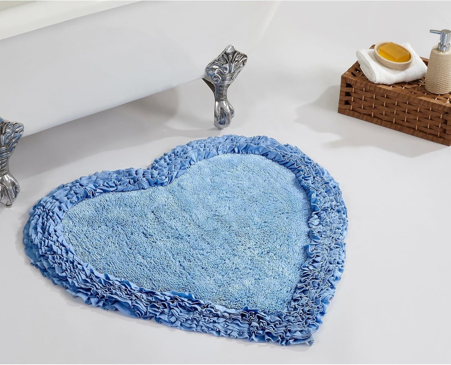 Better Trends 30” Heart Shaped Rugs 100% Cotton Soft Non Slip Doormat Washable Water Absorbent Rugs for Home Entrance Bathroom Shower Floor Decor, White Shaggy Border Collection