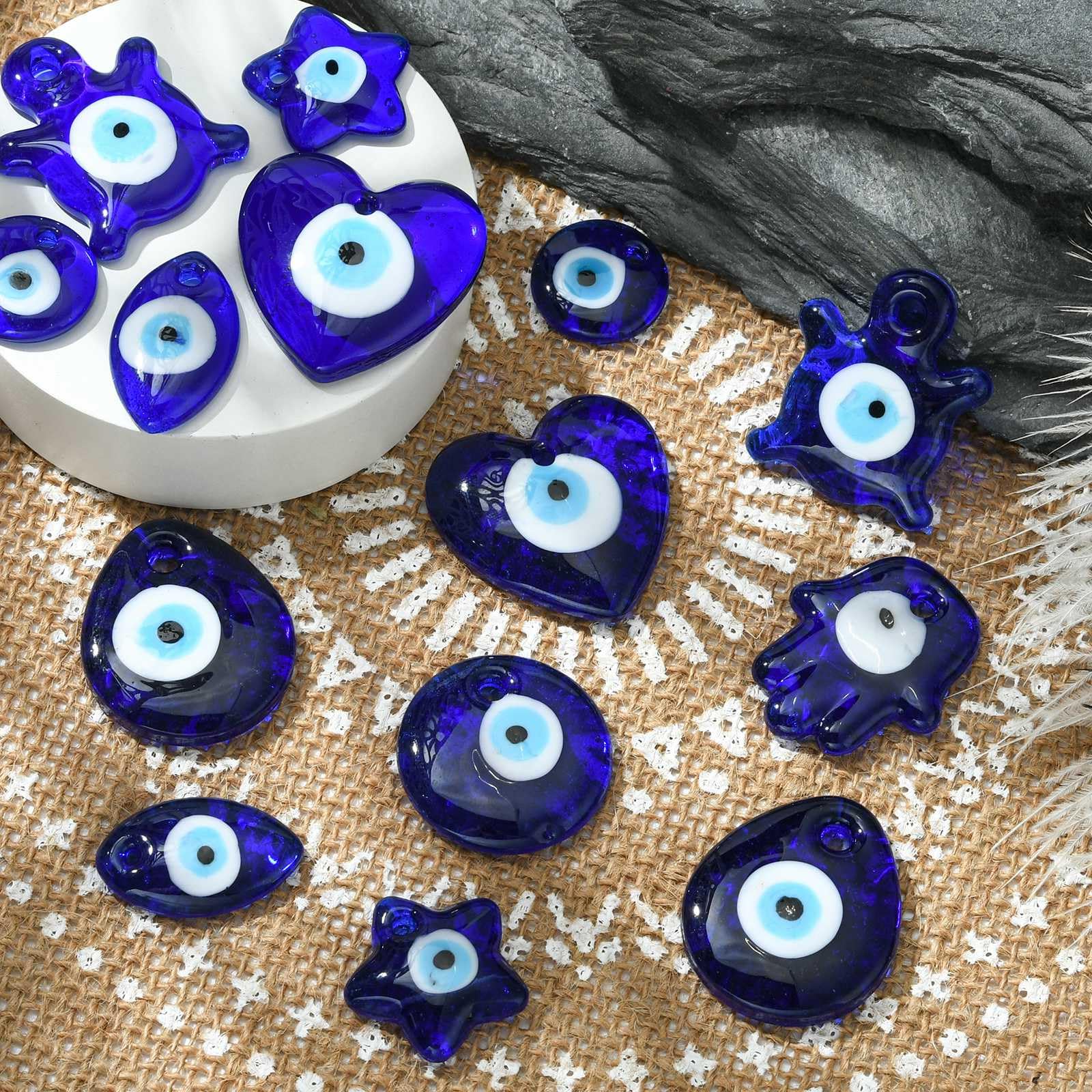 Airssory 16 Pcs 8 Styles Evil Eye Lampwork Glass Charms Hamsa Hand Horse Eye Heart Star Tortoise Crystal Charms for Gifts DIY Jewelry Accessory - Image 4