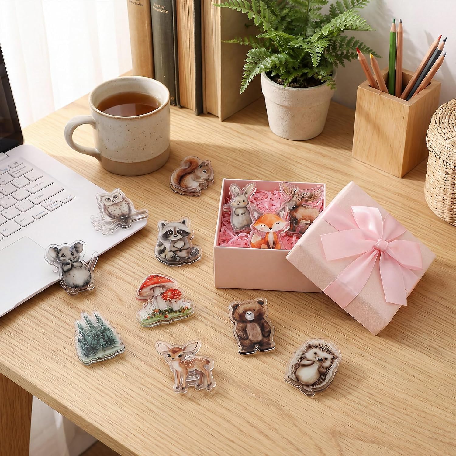 12 Pack Woodland Animals Magnetic Chip Clips Woodland Animals Food Bag Clips Funny Magnets for Snack or for Use on the Fridge, Kitchen Organization and Home Use, Remove Protective Film