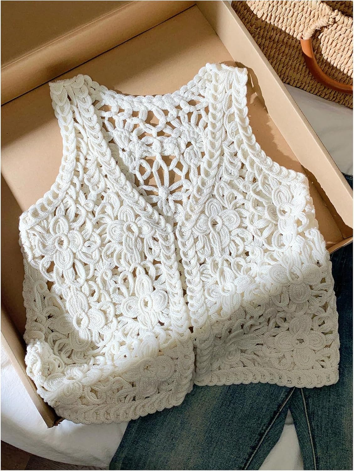 SHENHE Women's Plus Size Crochet Sleeveless Hollow Out Lightweight Boho Cardigan Vest Sweater - Image 4