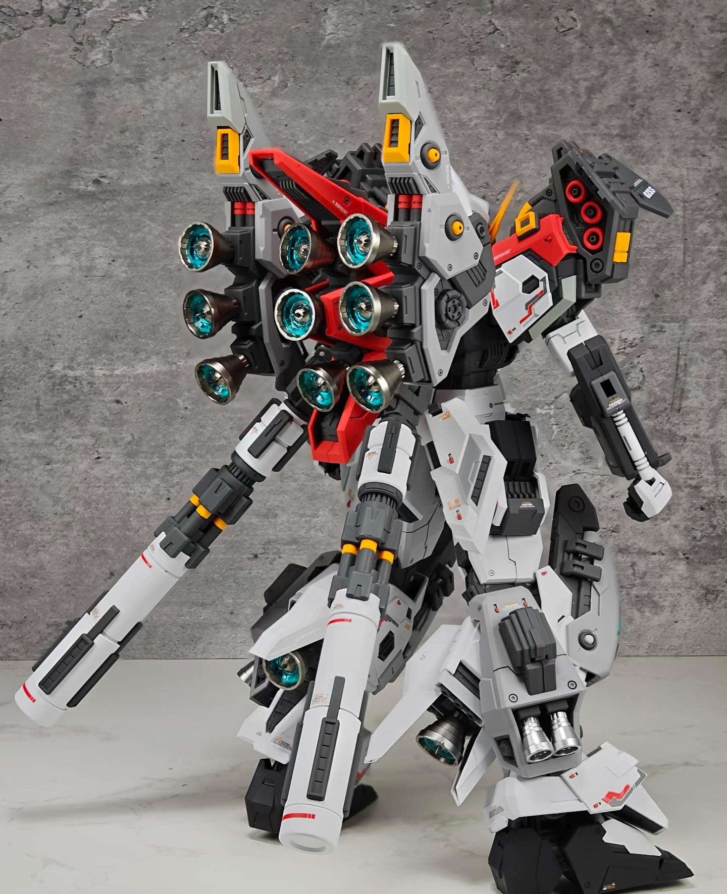 Amazon | ZZA モデル 1/100 GZSS-OX REGUSレグス 色分け済みプラモデル