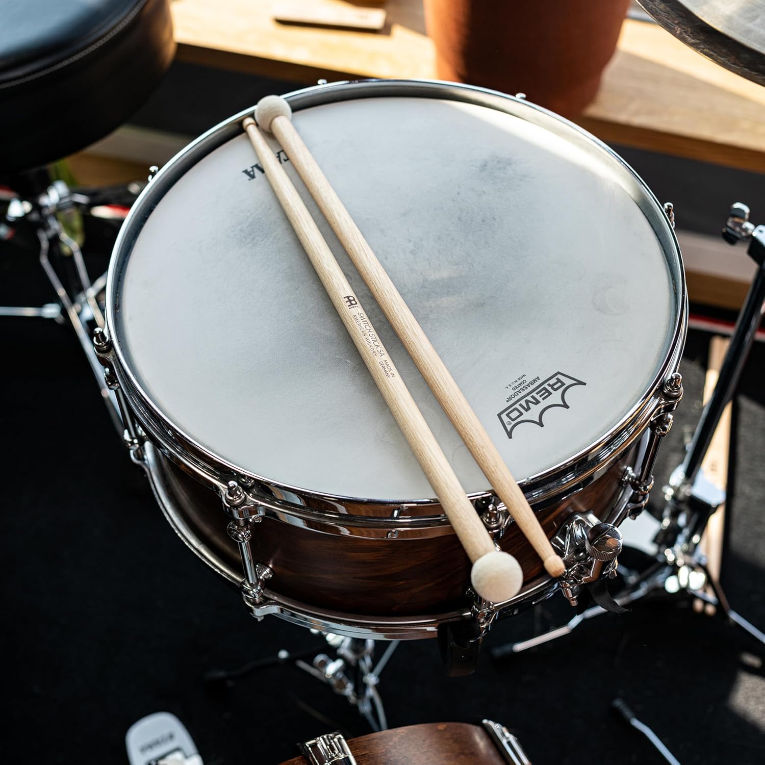 Meinl Stick & Brush Switch Stick Hybrid 5A Drumstick Dual Combo with Mallet Heads — American Hickory — Made in Germany (SB120)