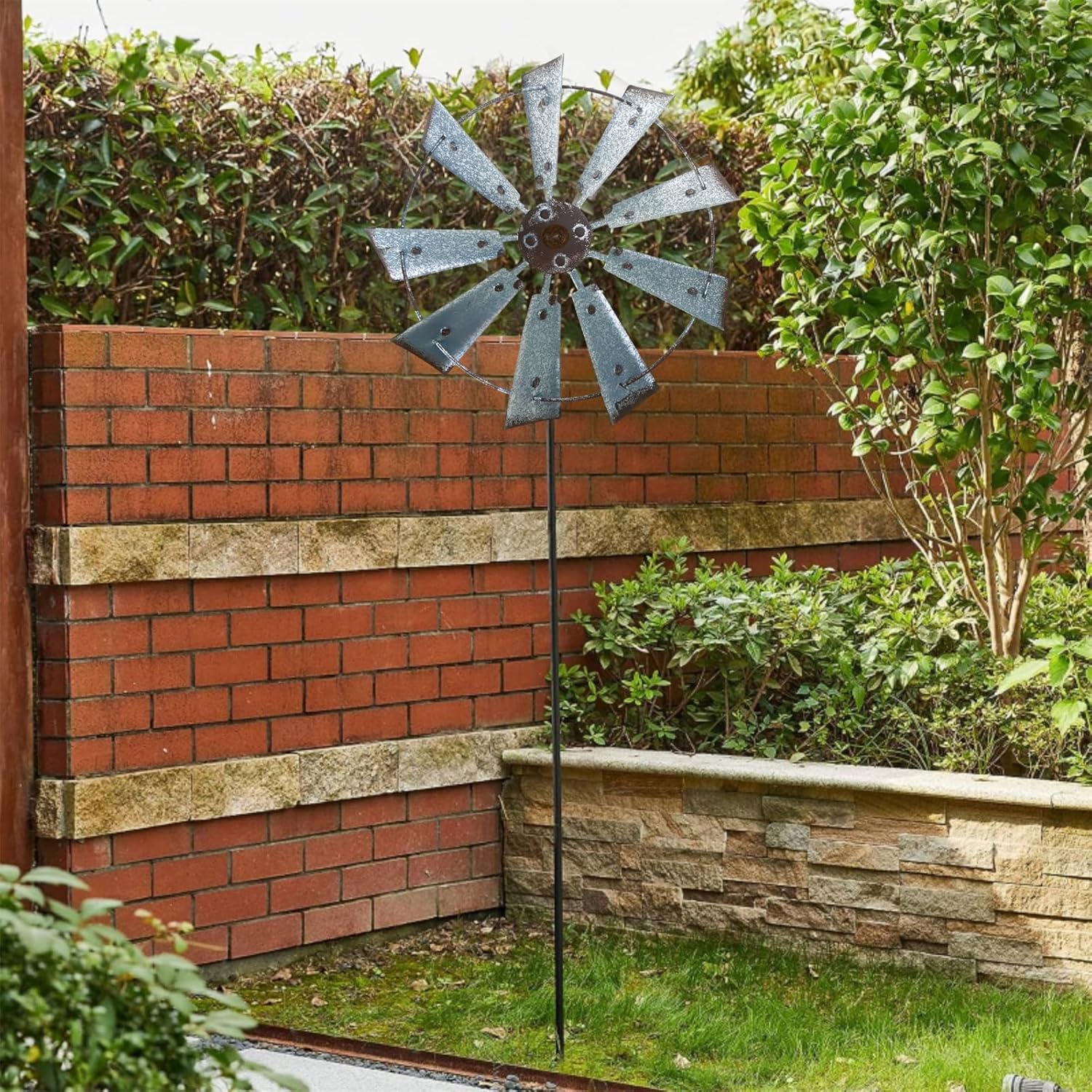 Wind Spinners for Yard Garden Metal Windmill Wind Sculptures Spinners Art Decorations for Garden Outdoor Yard Wrought Iron Metal Windmill