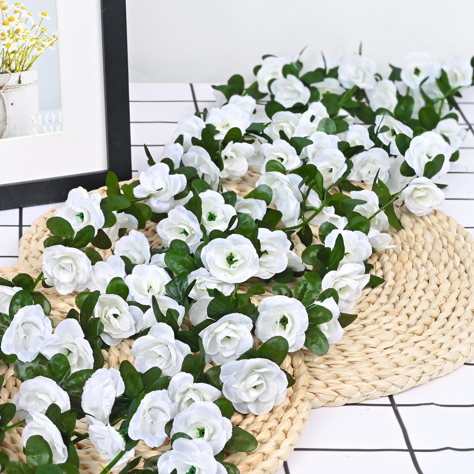 BLEUM CADE Künstliche Rosenranken für Schlafzimmer, niedliche hängende Blumenranken, Blumengirlande, Dekorationen für Hochzeit, Party, Wand, Raumdekoration, ästhetisch, 5 Stück