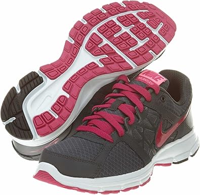 vapormax orange white