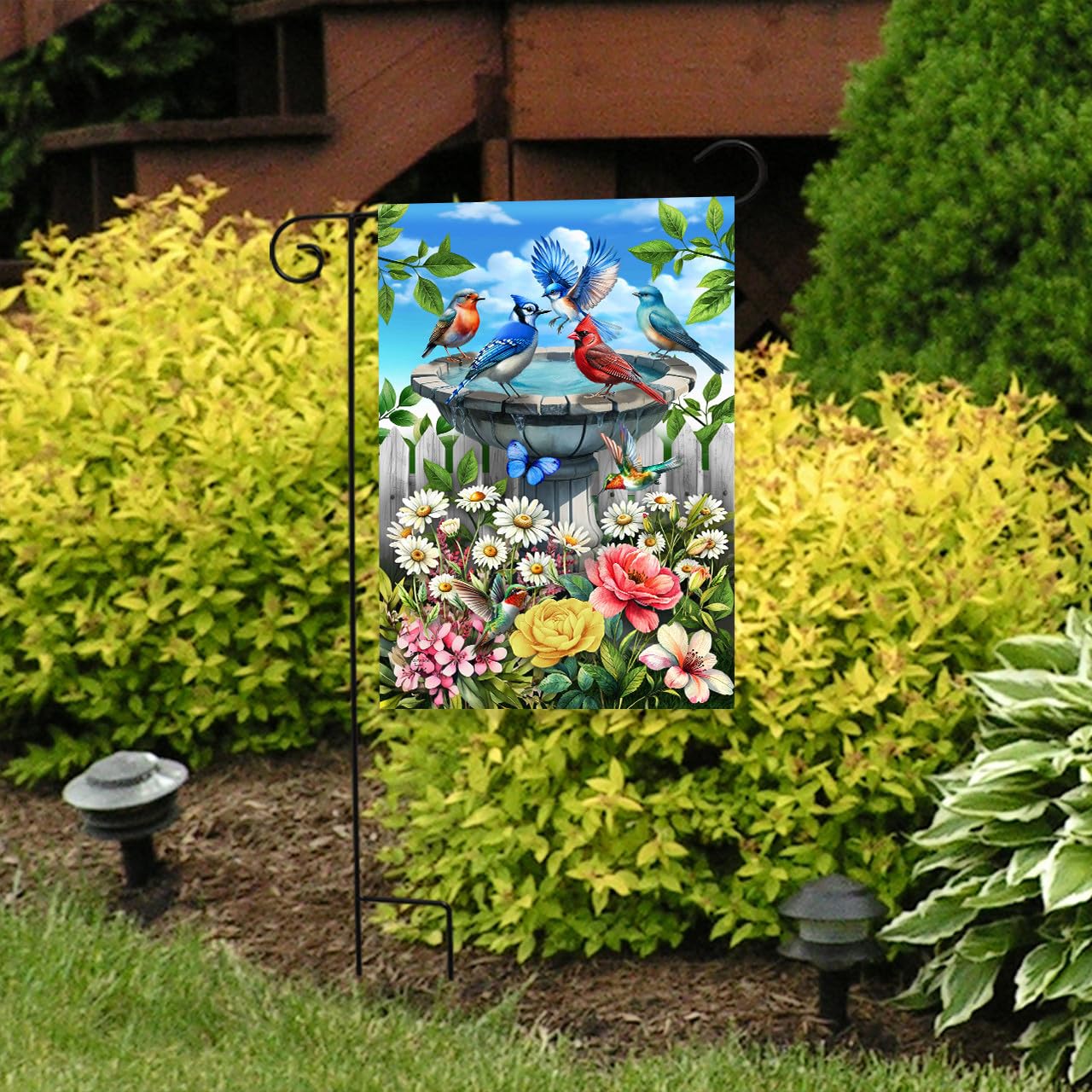 Amazon.com : Briarwood Lane Backyard Birdbath Garden Flag : Patio
