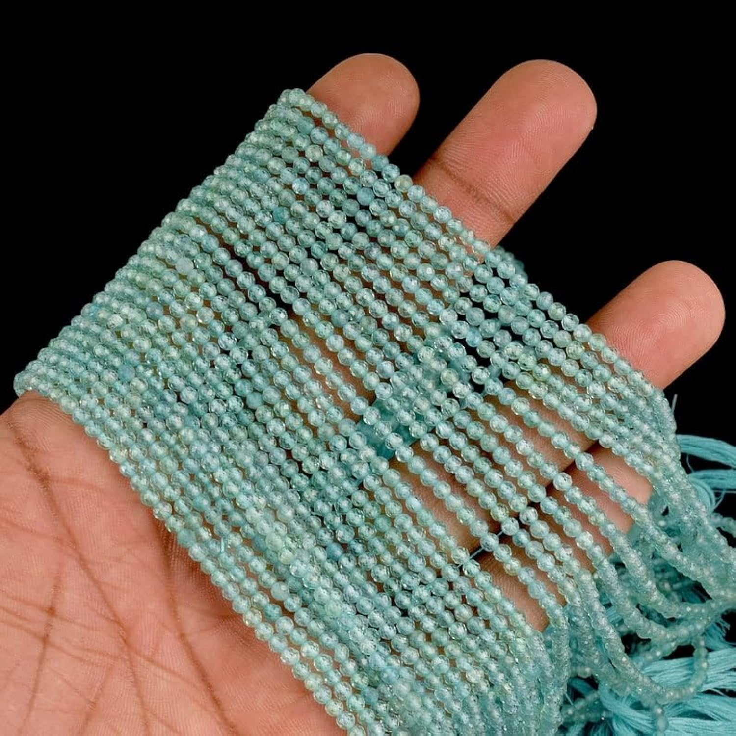 Perles en topaze bleue naturelle de 3 mm pour créer un cadeau personnalisé unique