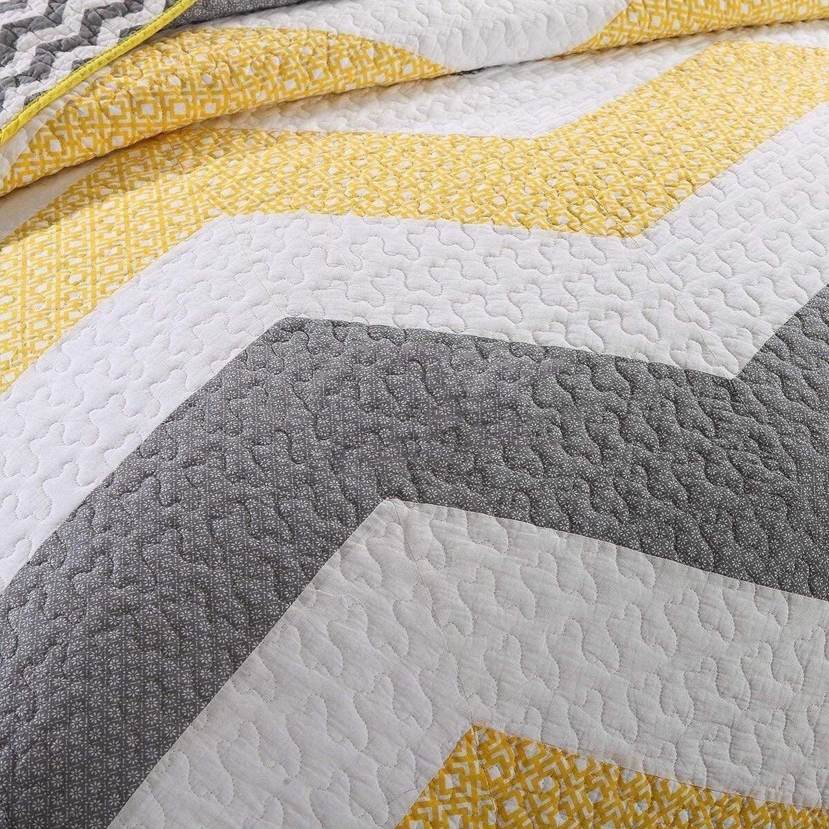 Bedspreads Patchwork Yellow and White Wavy Stripes Design Cotton Summer Bed Cover Bedding 3 Pieces Stripe Quilt Bedspread (Colour: Stripe Size: 230000 cm) (Stripe 240 x 280 cm)