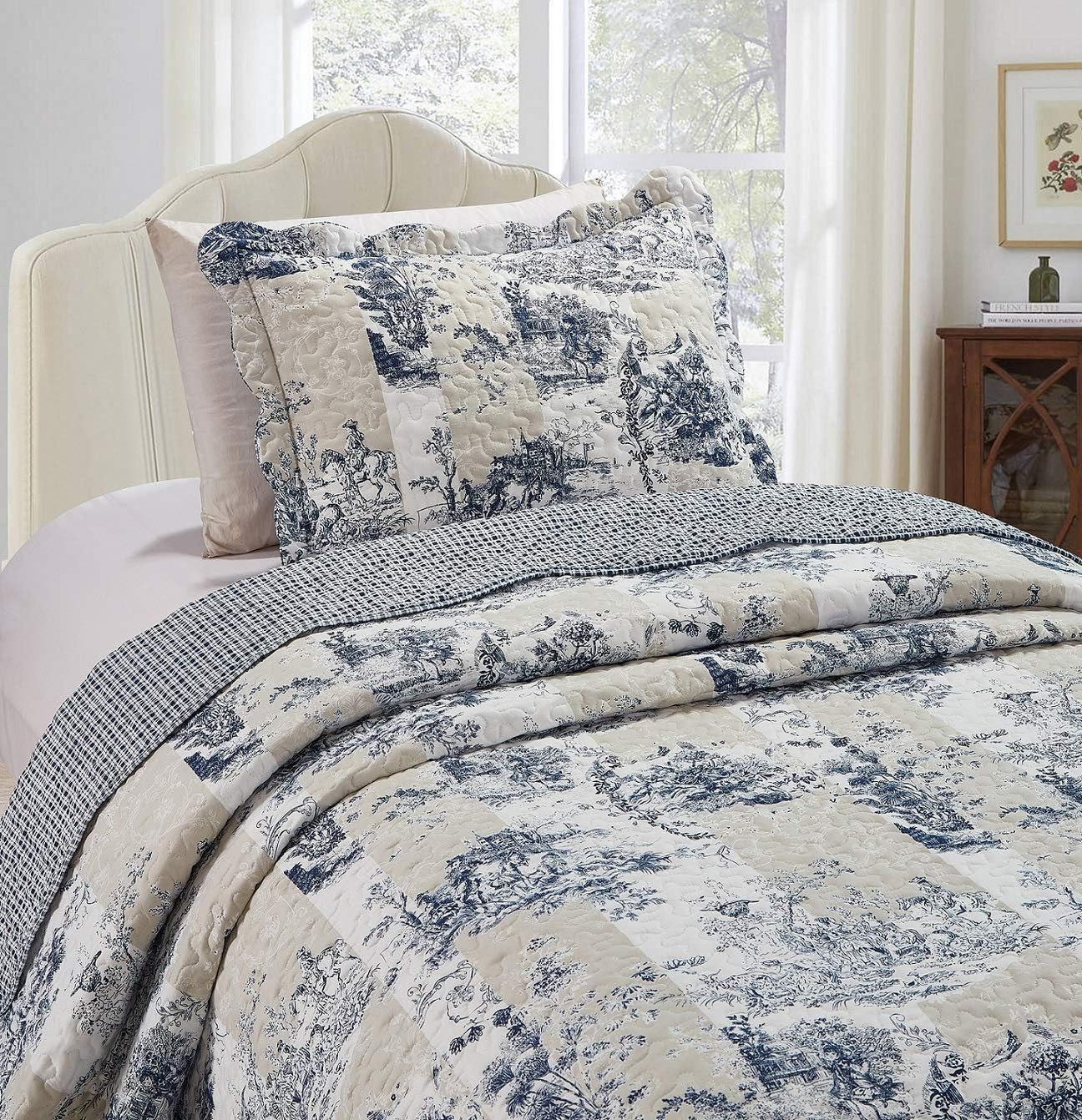 Brilliant Sunshine Blue Toile in Beige and Ivory Patches, 2-Piece Quilt Set with 1 Sham, Reversible Bedspread, Soft Lightweight Coverlet, All-Season, Twin, Blue - Image 3