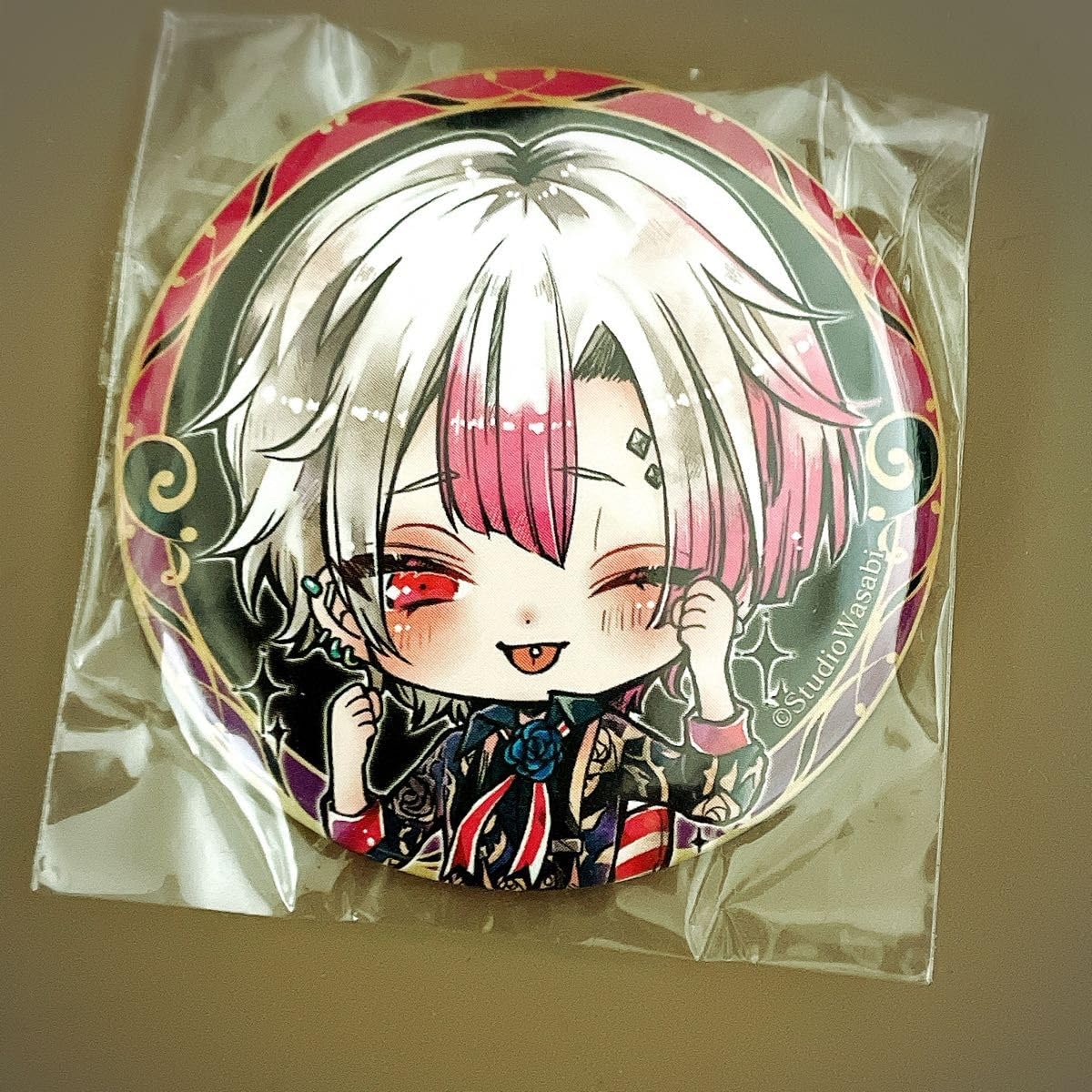 Amazon.co.jp: 悪魔執事と黒い猫 あくねこ アニカプ 缶バッジ アモン 