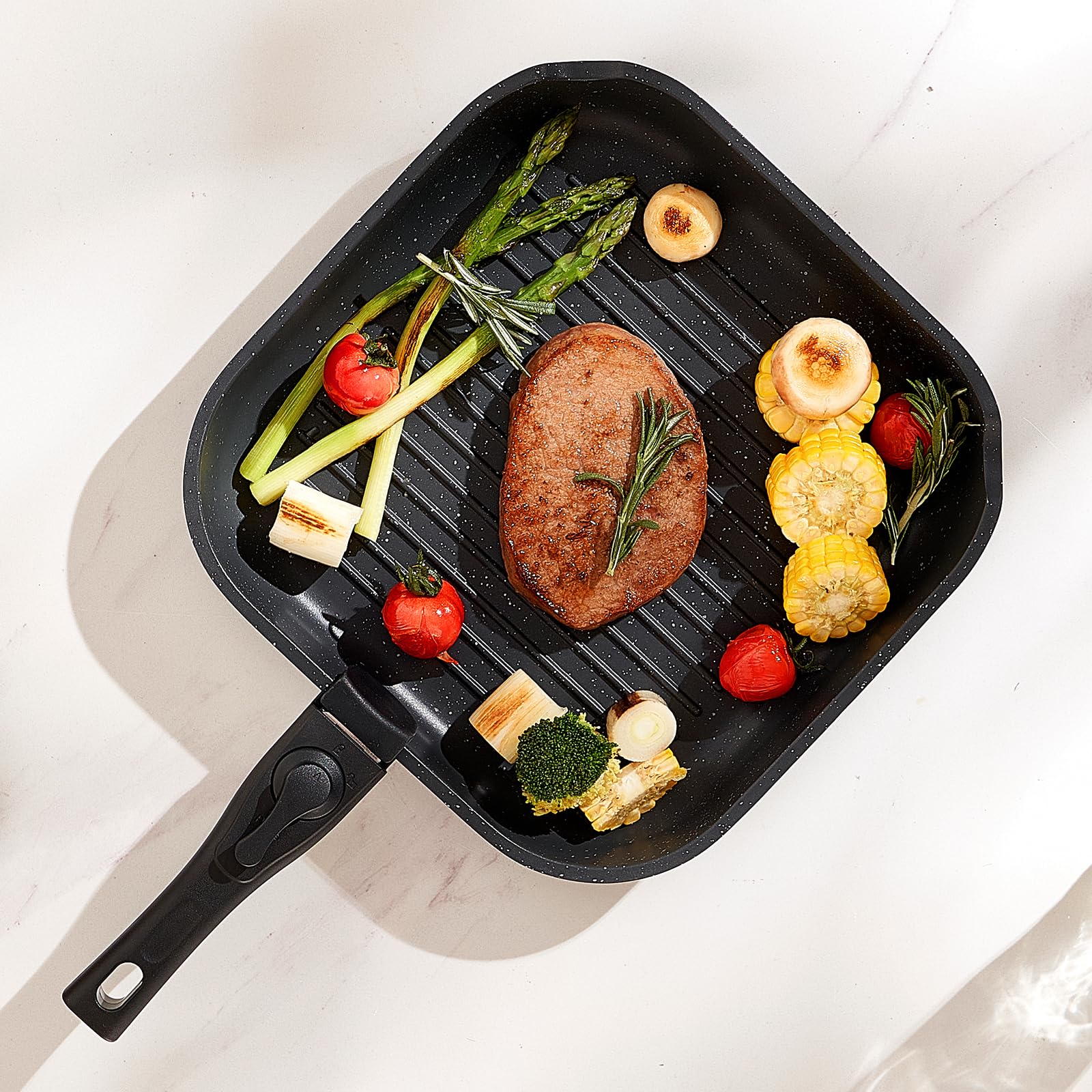 VEVOR Pentole e Padelle Antiaderenti, con Manico Staccabile, Set di Pentole a Induzione da Cucina per Camper, con Frittura, Coperchi in Vetro Temperato, Adatti al Forno,17 Pezzi Nero