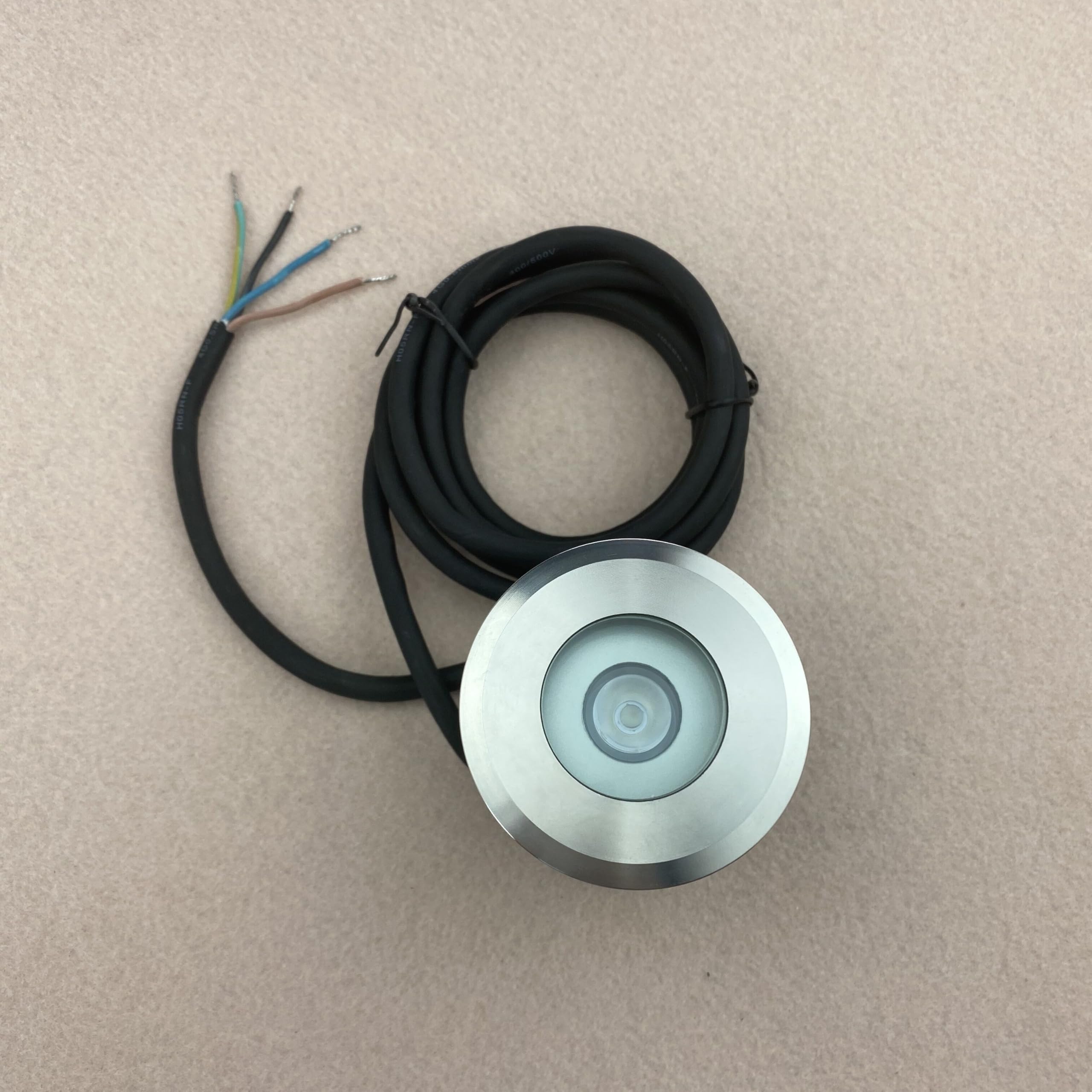 Luz LED for Piscina RGB (3 en 1), (diámetro: 62 x 90 mm); Entrada de CC de 12 a 24 V; Controlador PWM de 4 Cables Integrado; clasificación IP68