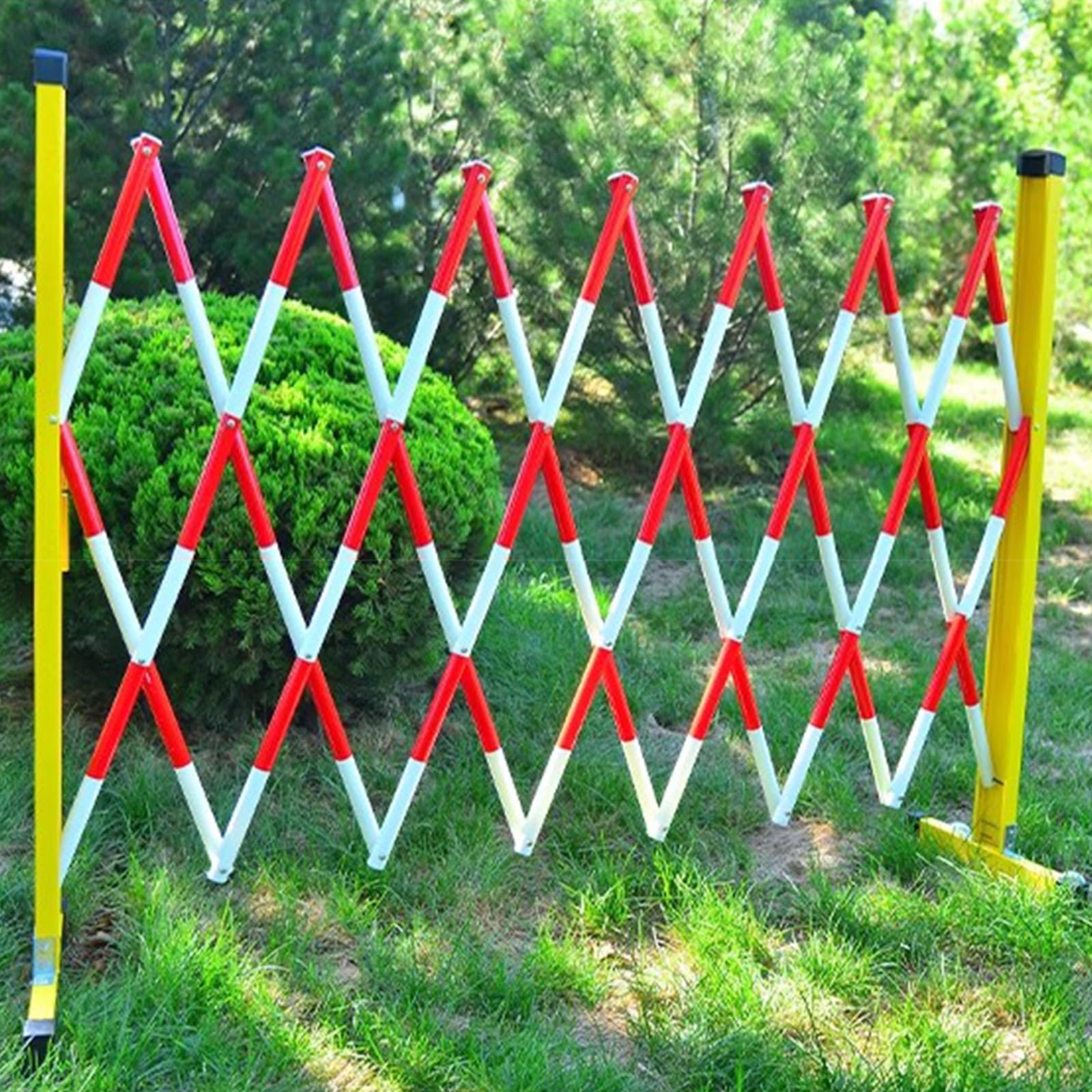 ASerZenith Expandable Mobile Barrier Traffic Fence, Adjustable Traffic Fence Retractable Driveway Gate Flexible Mobile Barrier Gate Steel Safety Barricade With Casters,Red-1.2X4M