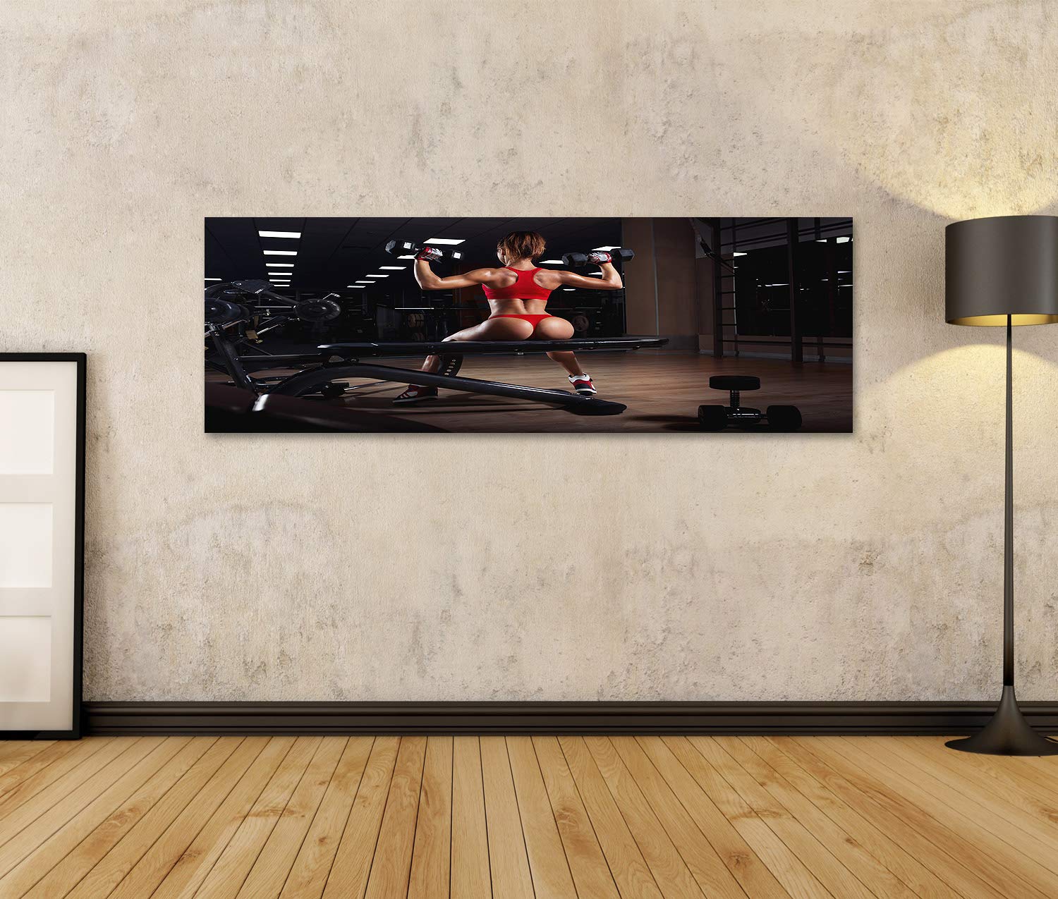 islandburner Quadro su tela giovane donna di fitness in rosso con i muscoli della schiena tagliuzzato facendo manubri pressa spalle in palestra Stampe Arte Poster Murale