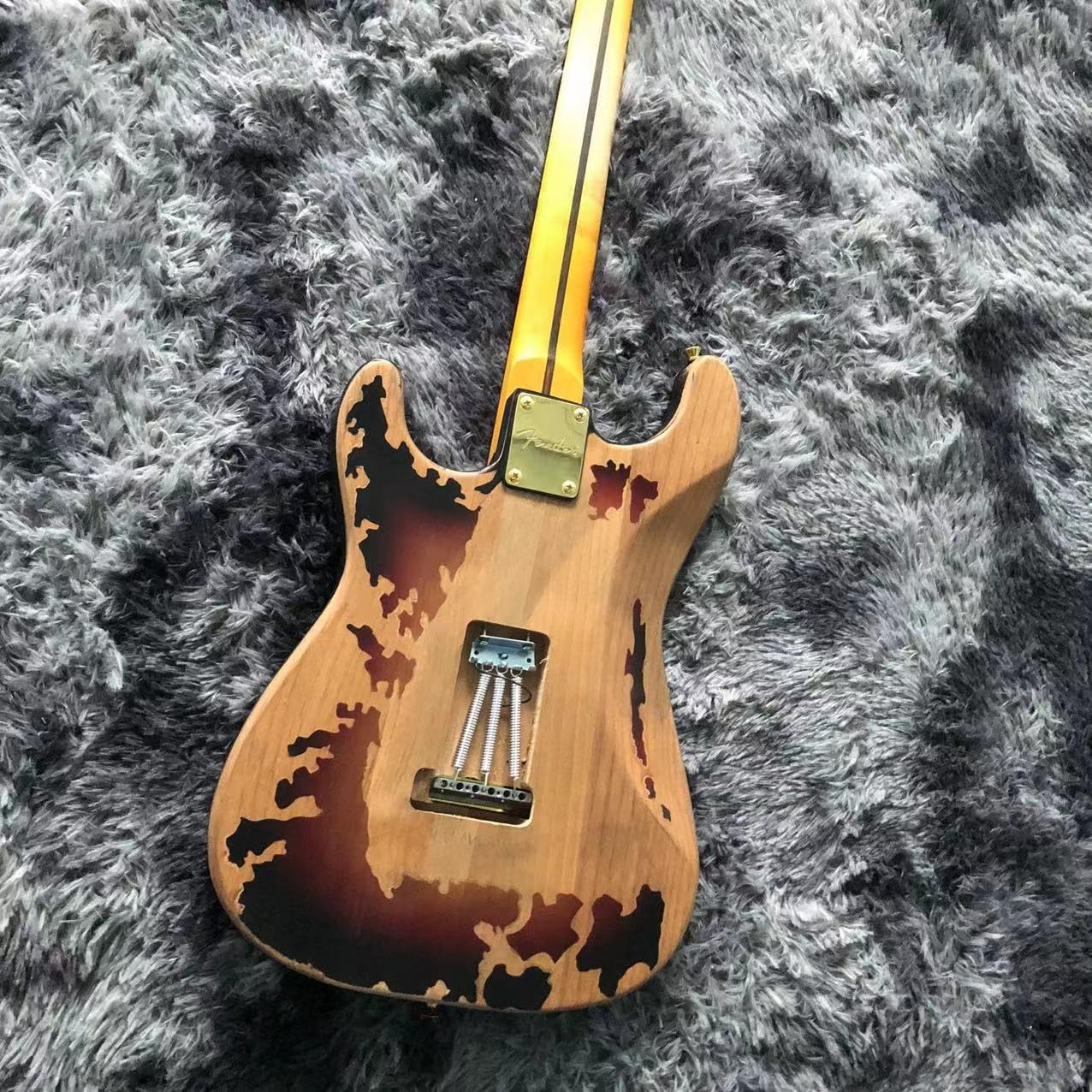 Amazon | カスタム SRV 6 弦エレキギターアルダーボディゴールド