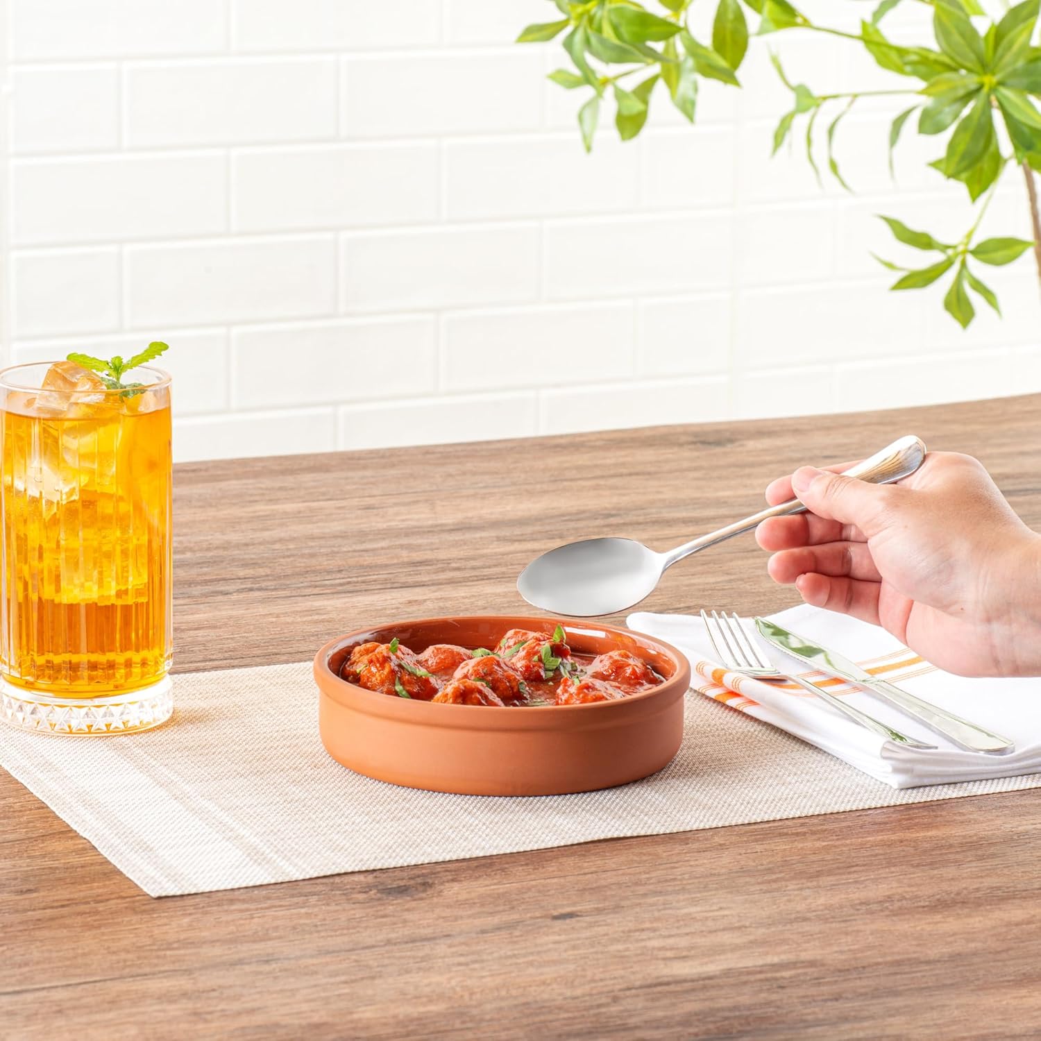 Restaurantware-Terra Tek 15.2 Ounce Terracotta Cazuelas, 2 Brown Glazed Clay Pots For Cooking - Oven-Ready, Microwavable, Terracotta Serving Pots, Dishwashable, For Cooking And Serving