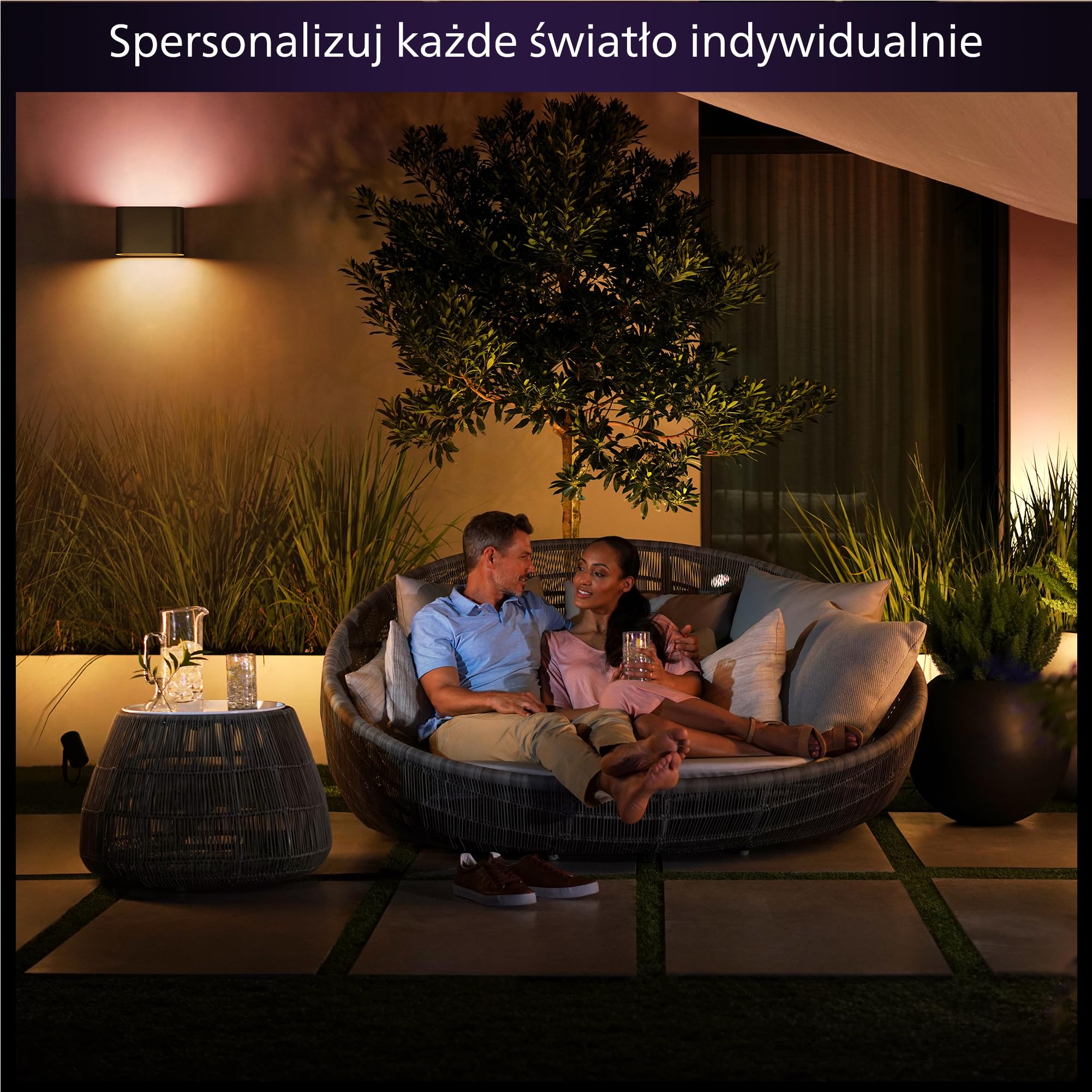 Philips Hue Kinkiet White and Color Ambiance Dymera - Kinkiet Ścienny do Użytku Wewnętrznego i Zewnętrznego, Światło Białe, Kolorowe - Oświetlenie Elewacji - na Zewnątrz Wymagany Mostek