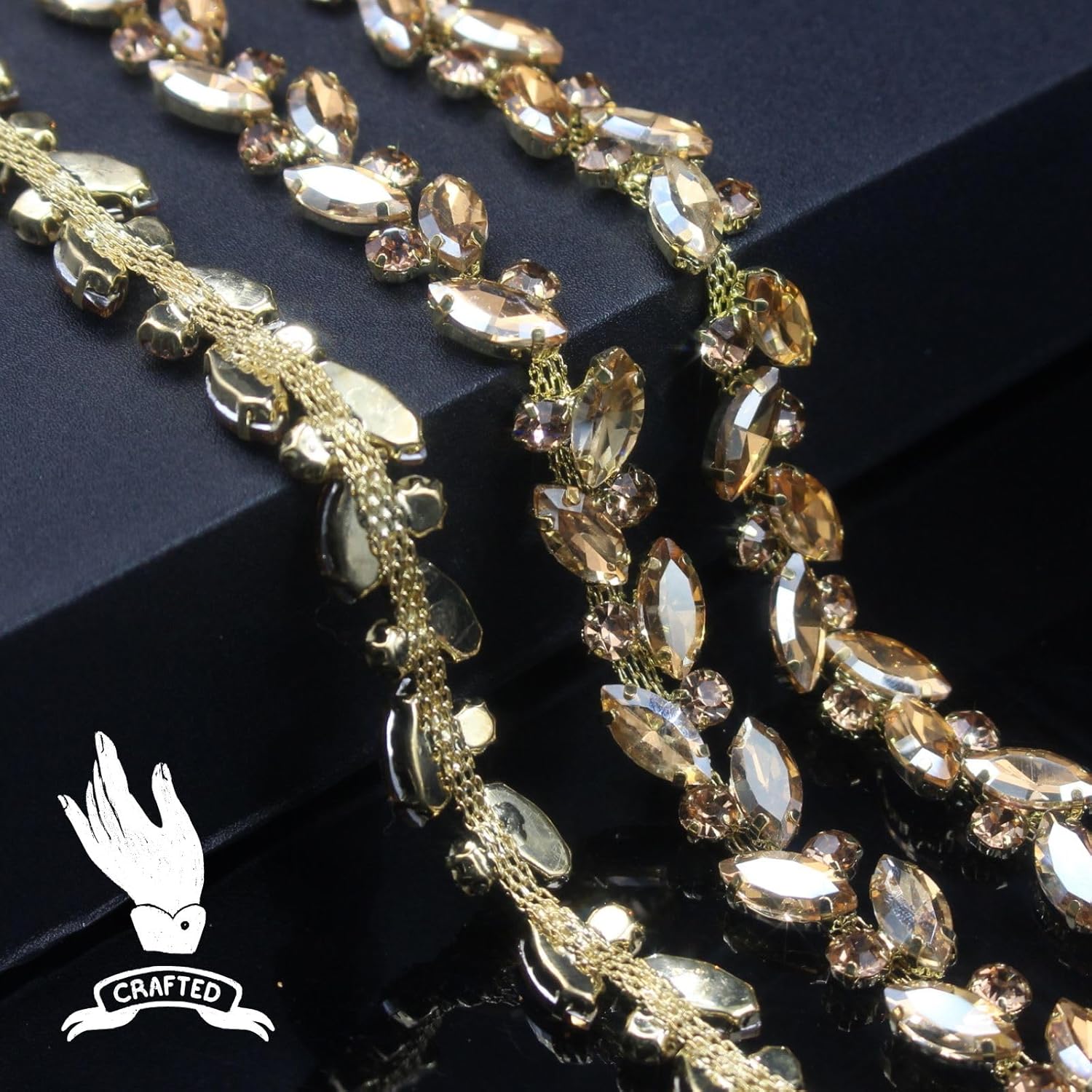 3 Yard Rhinestone Trim Chain Gold Yellow String Strips Crystal Applique Fringe Ribbon Beads Sewing for Dress DIY Party Wedding Bouquet Decoration Bridal Costume Embellishment