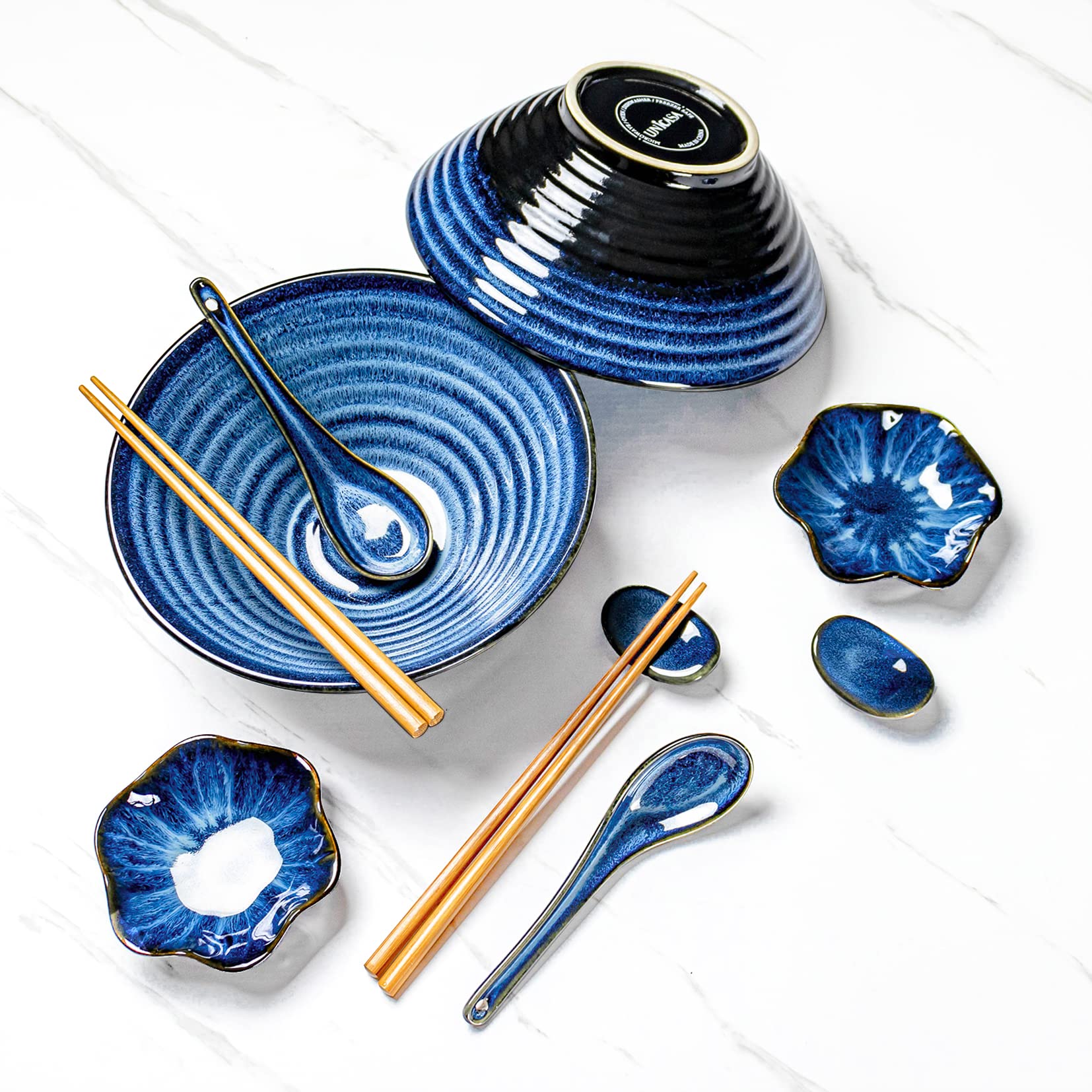 UNICASA Ramen Schüssel Set, Keramik Ramen Bowl Set mit 2X Schüssel, Essstäbchen, Keramiklöffel, Essstäbchenablage, Traditionell Japanisches Geschirr Set, Blue