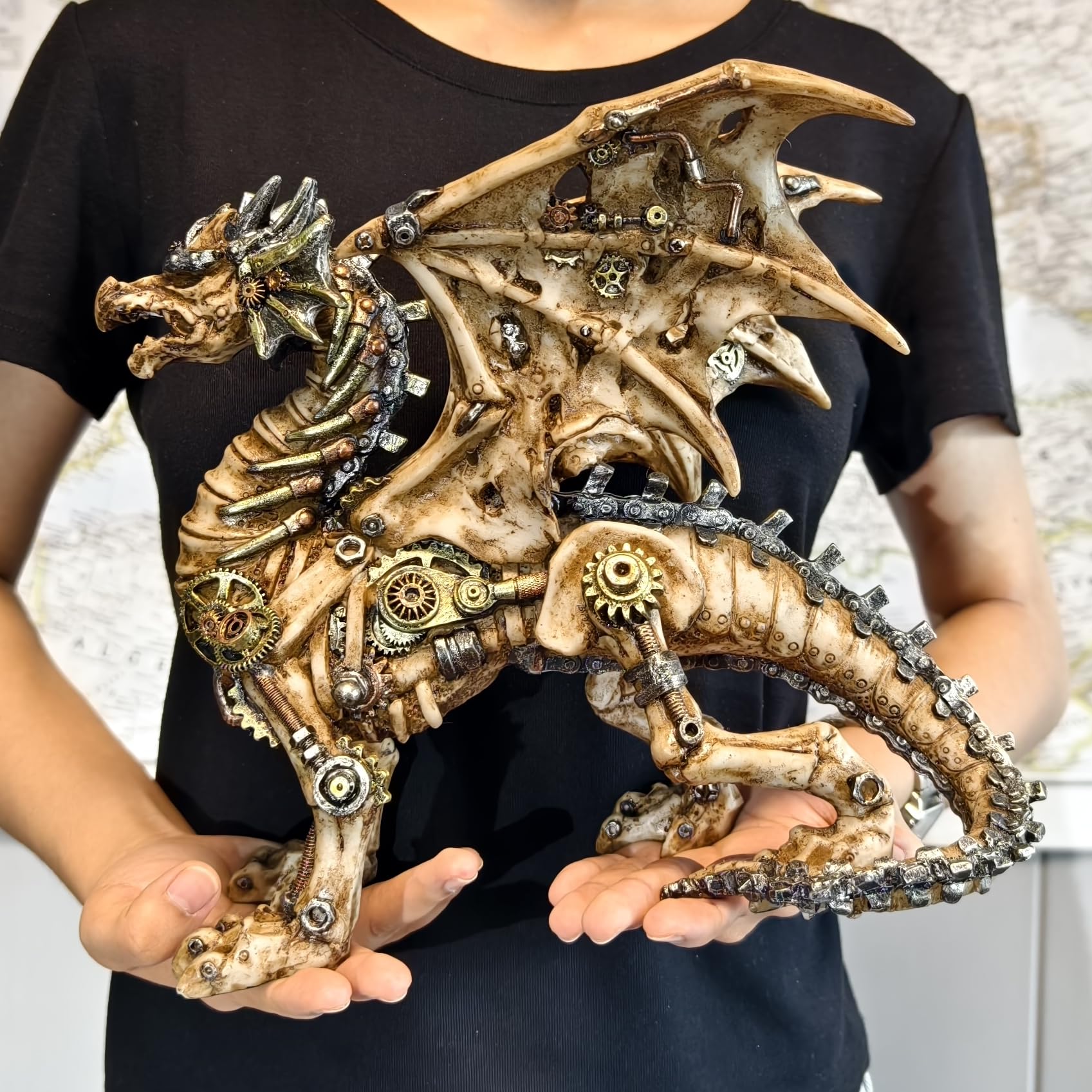 une élégant crâne portant une ancien steampunk chapeau, main tiré avec